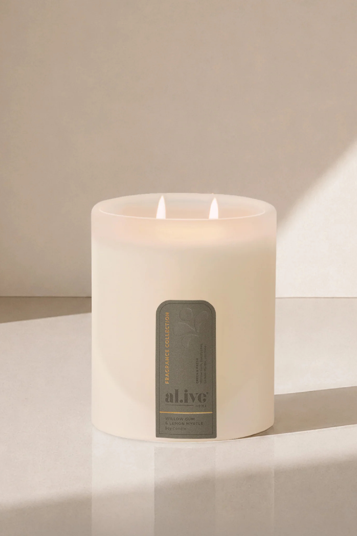 Alive Soy Candle - Willow Gum & Lemon Myrtle