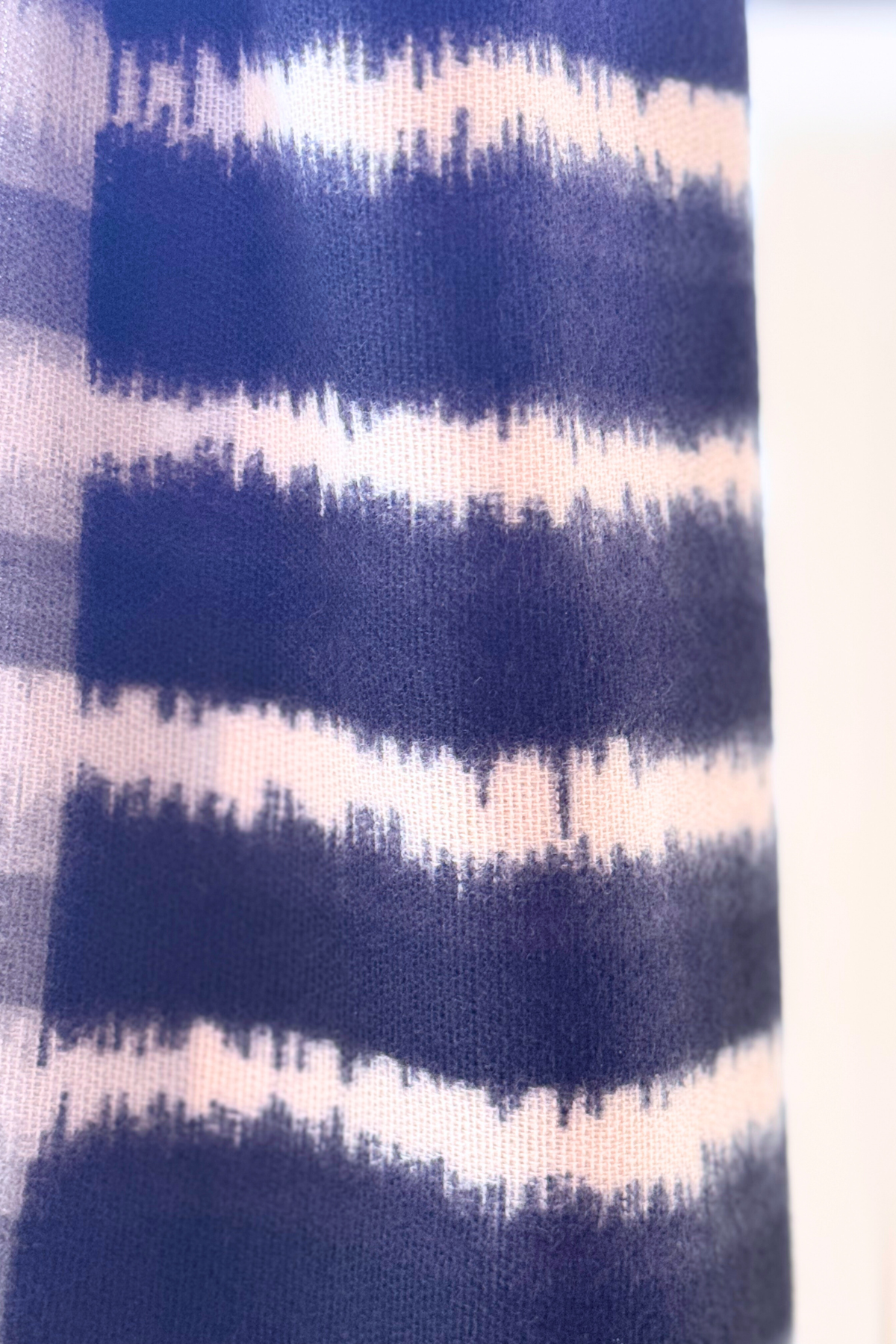 Scarf - Irregular lines