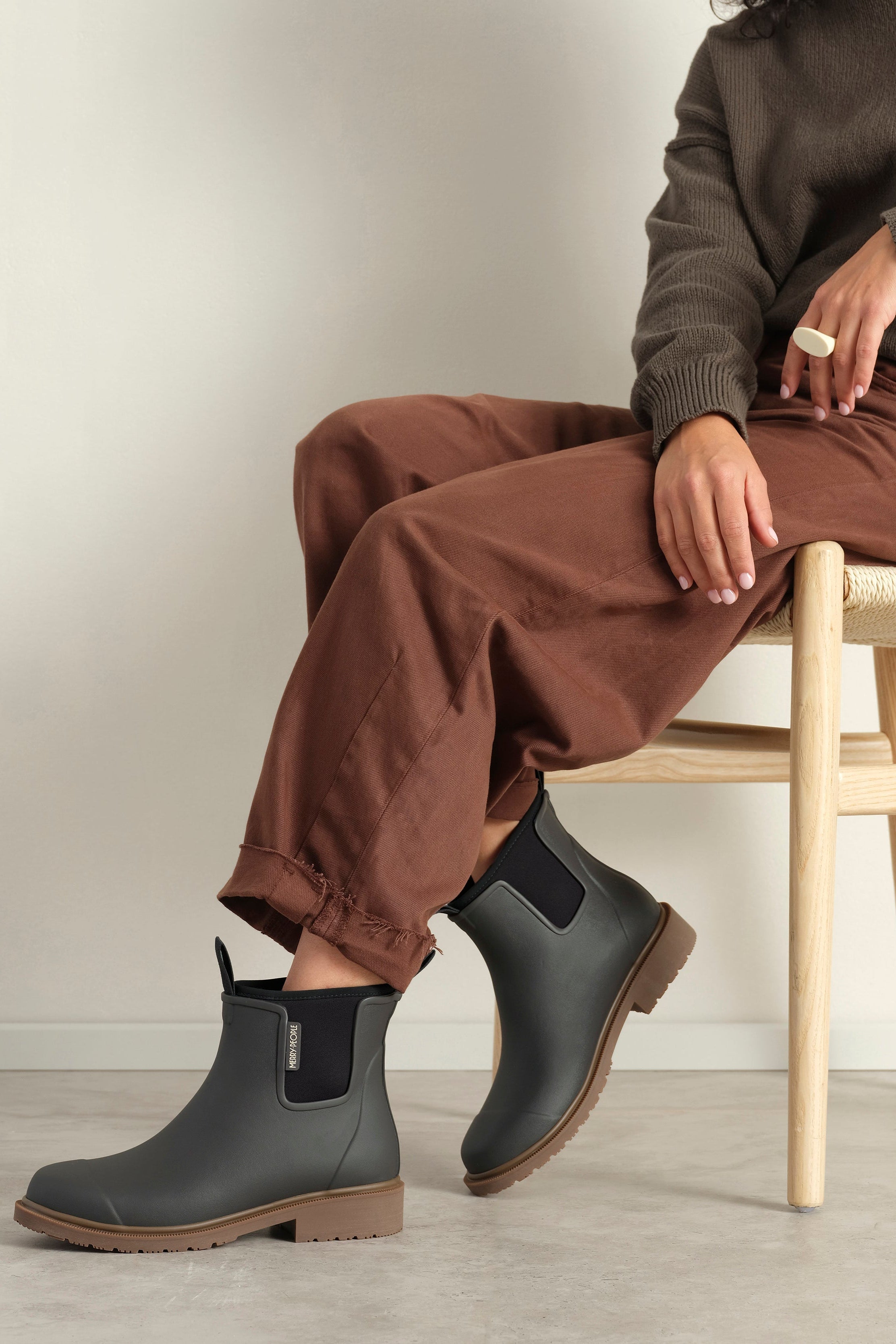 Merry People Bobbi Gumboots/Rainboots - Charcoal