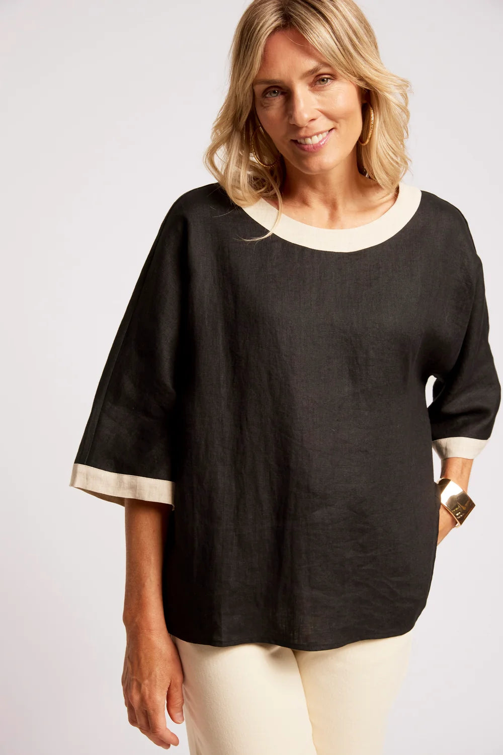 Maris Relaxed Splice Top - Black / Tusk
