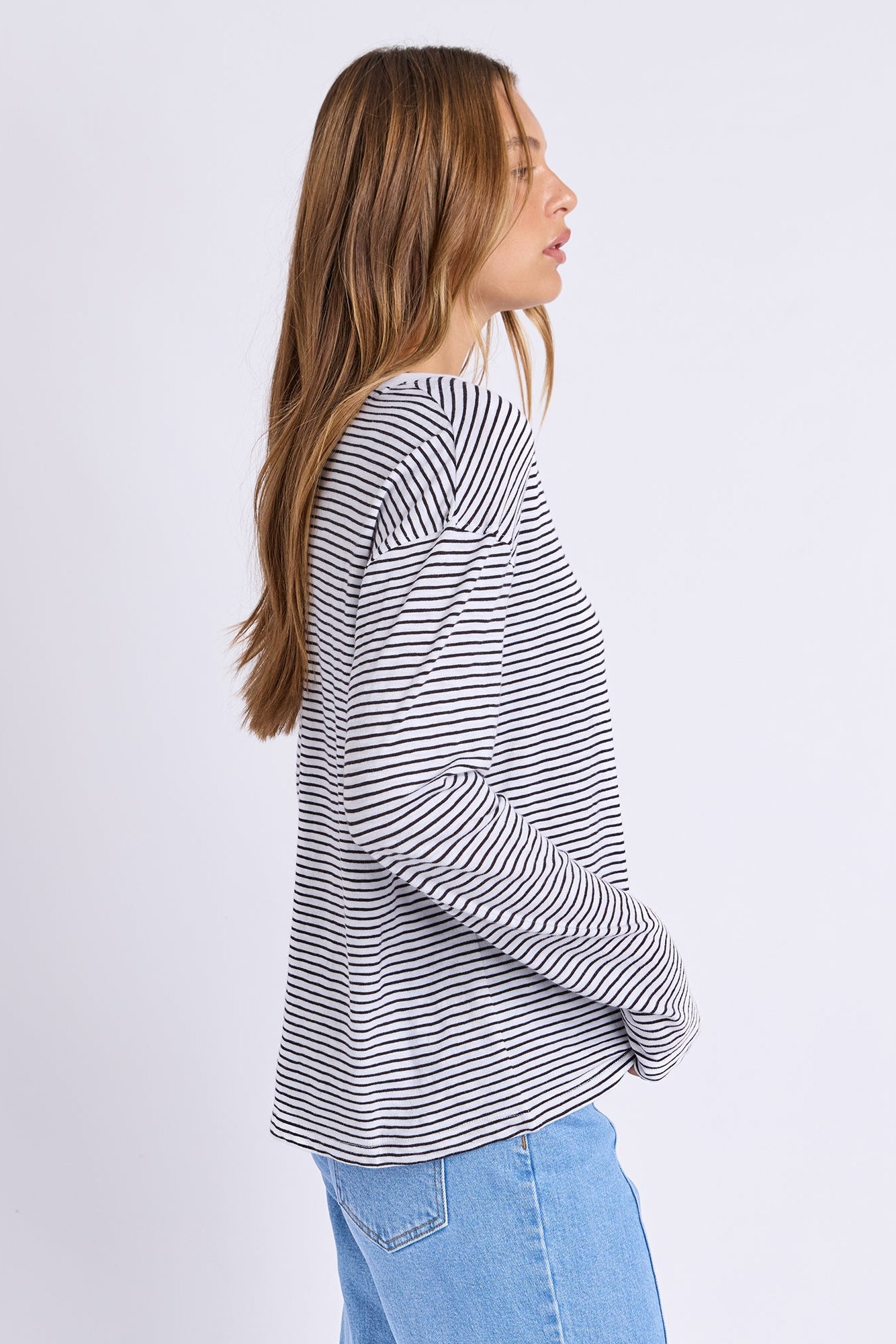 Foxwood Hutch Ls Tee - Wht/Black Stripe