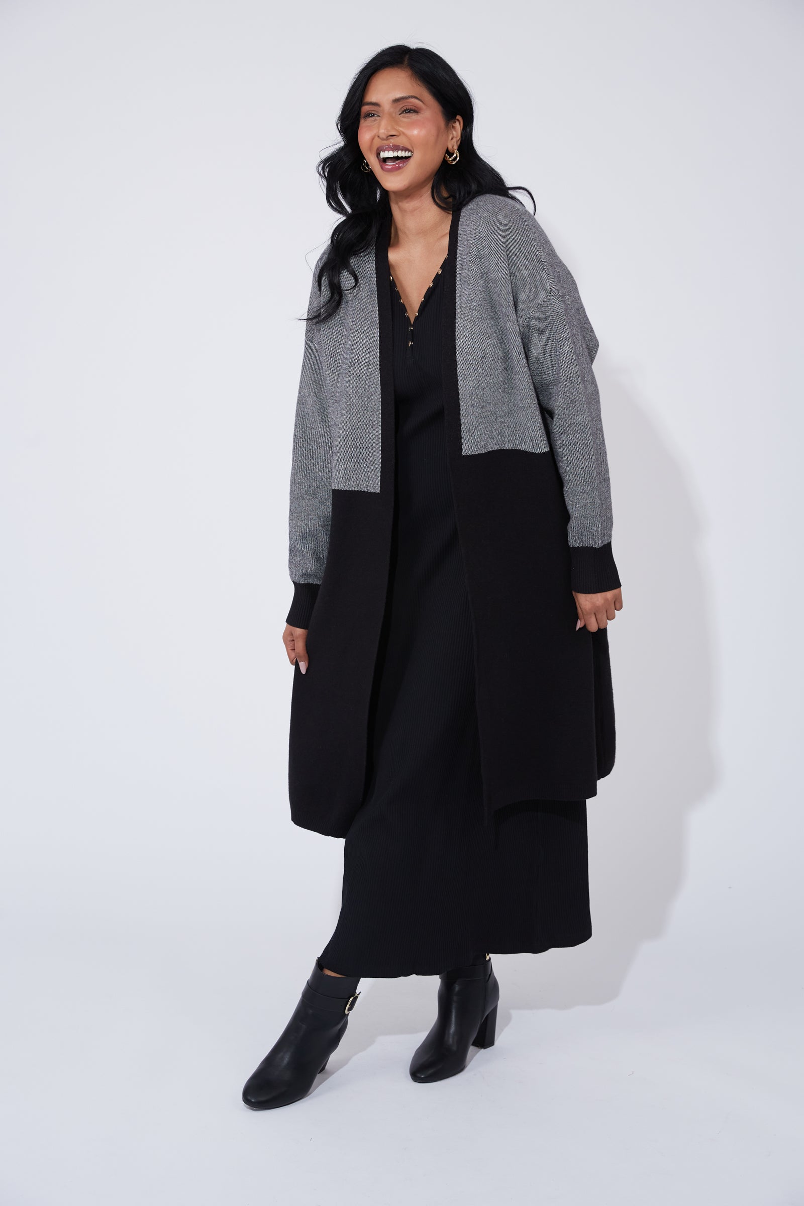 Cyprus Cardigan - White/Kohl
