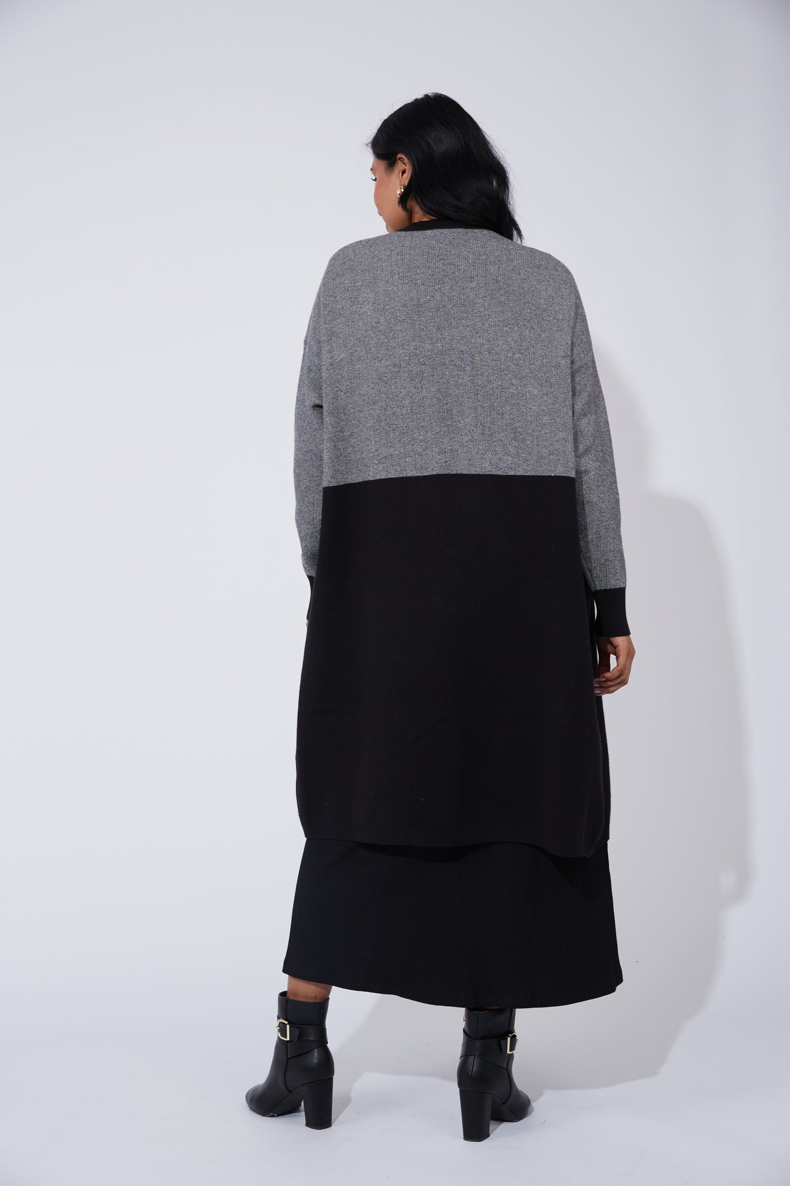 Cyprus Cardigan - White/Kohl