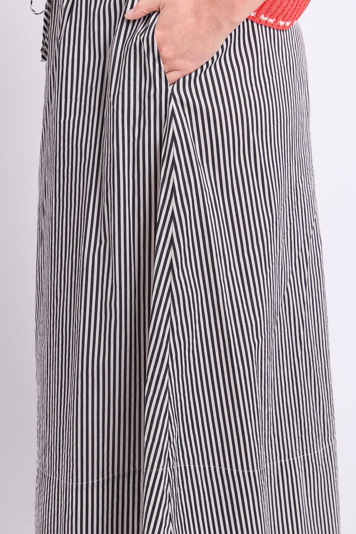 Elm Willow Skirt - Black Stripe
