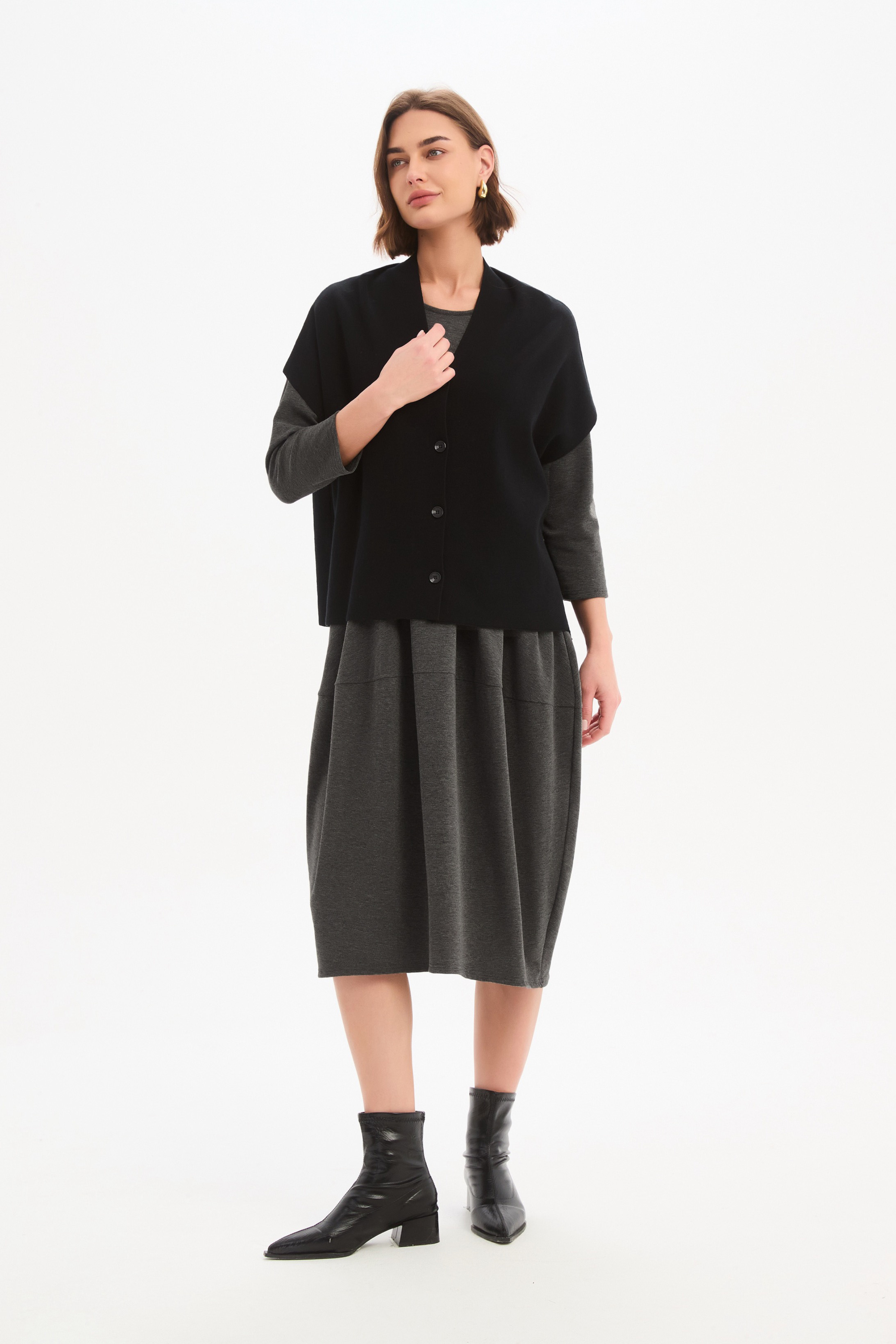 Button Up Knit Vest - Black
