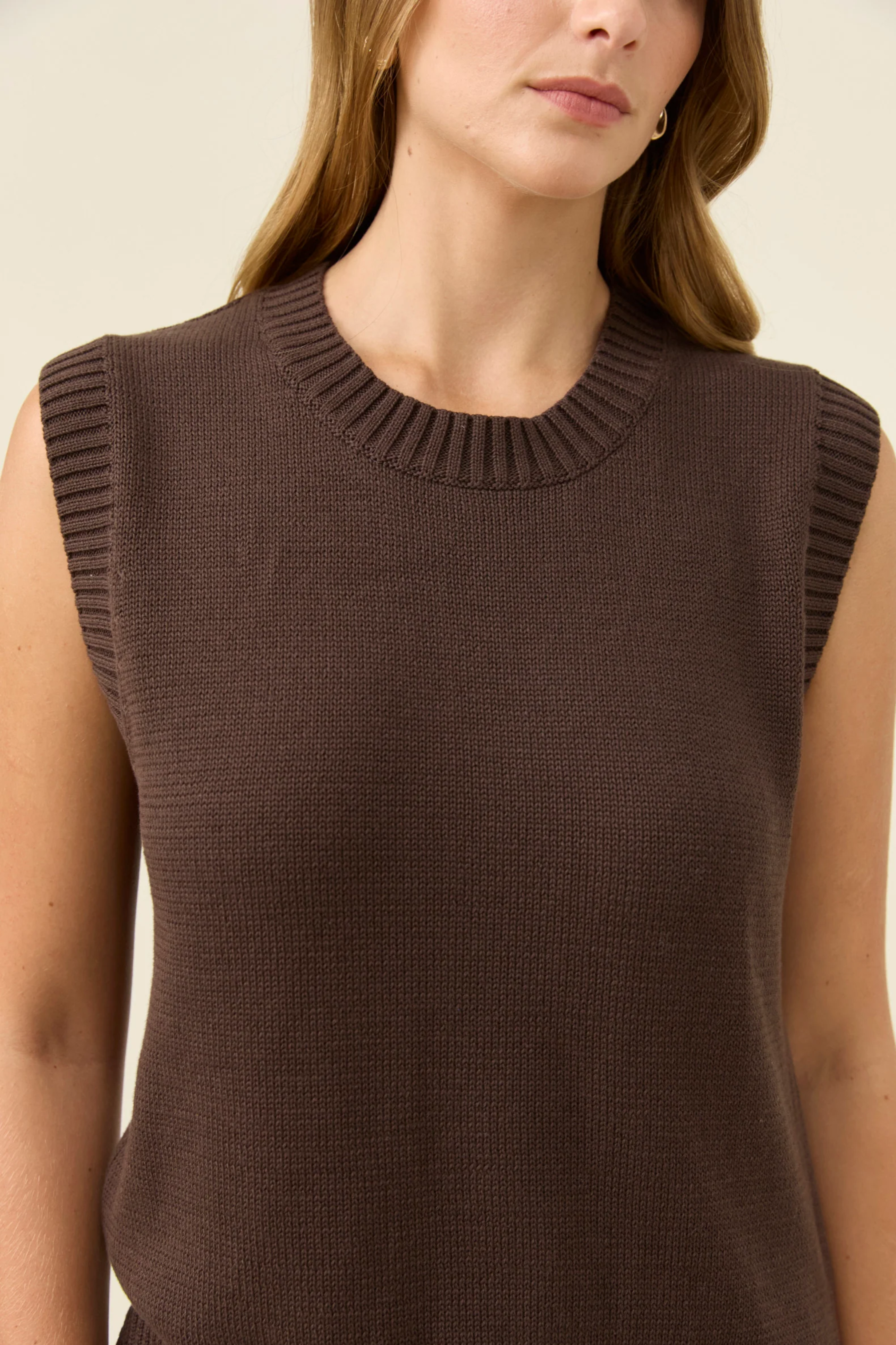 Darby Knit Vest - Chocolate