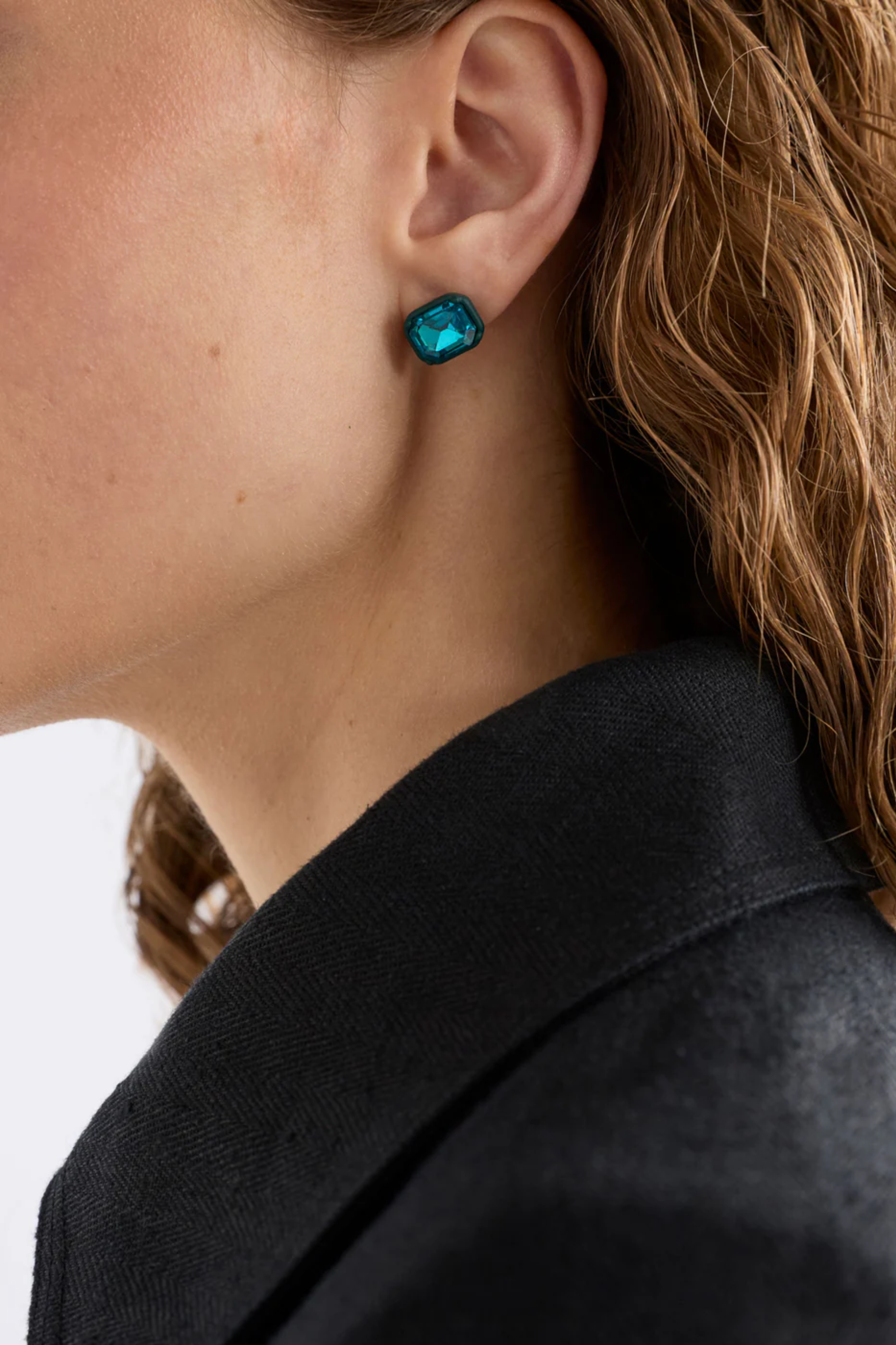 Elk Jule Mini Stud Earring - Peacock