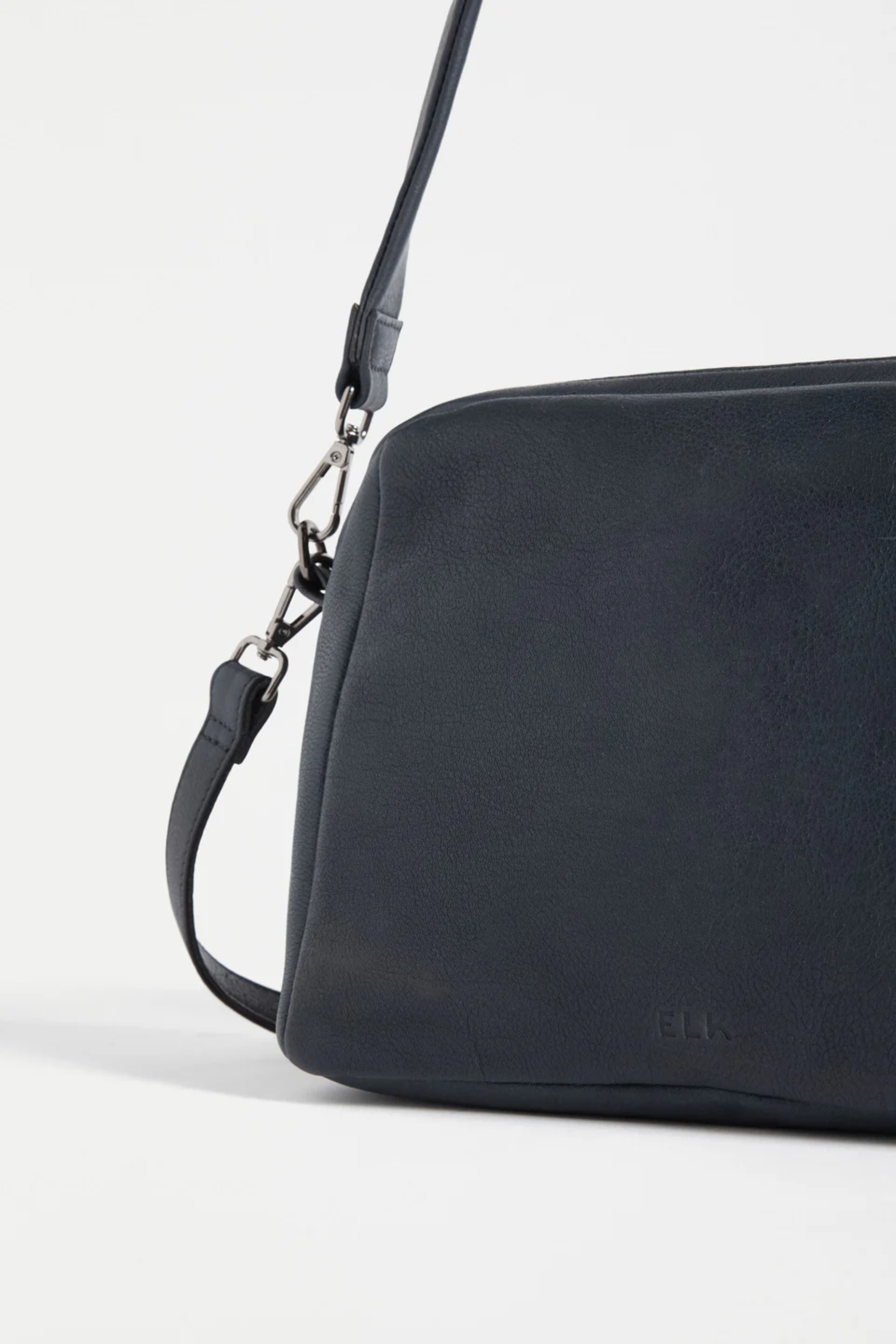Elk Orler Crossbody - Navy