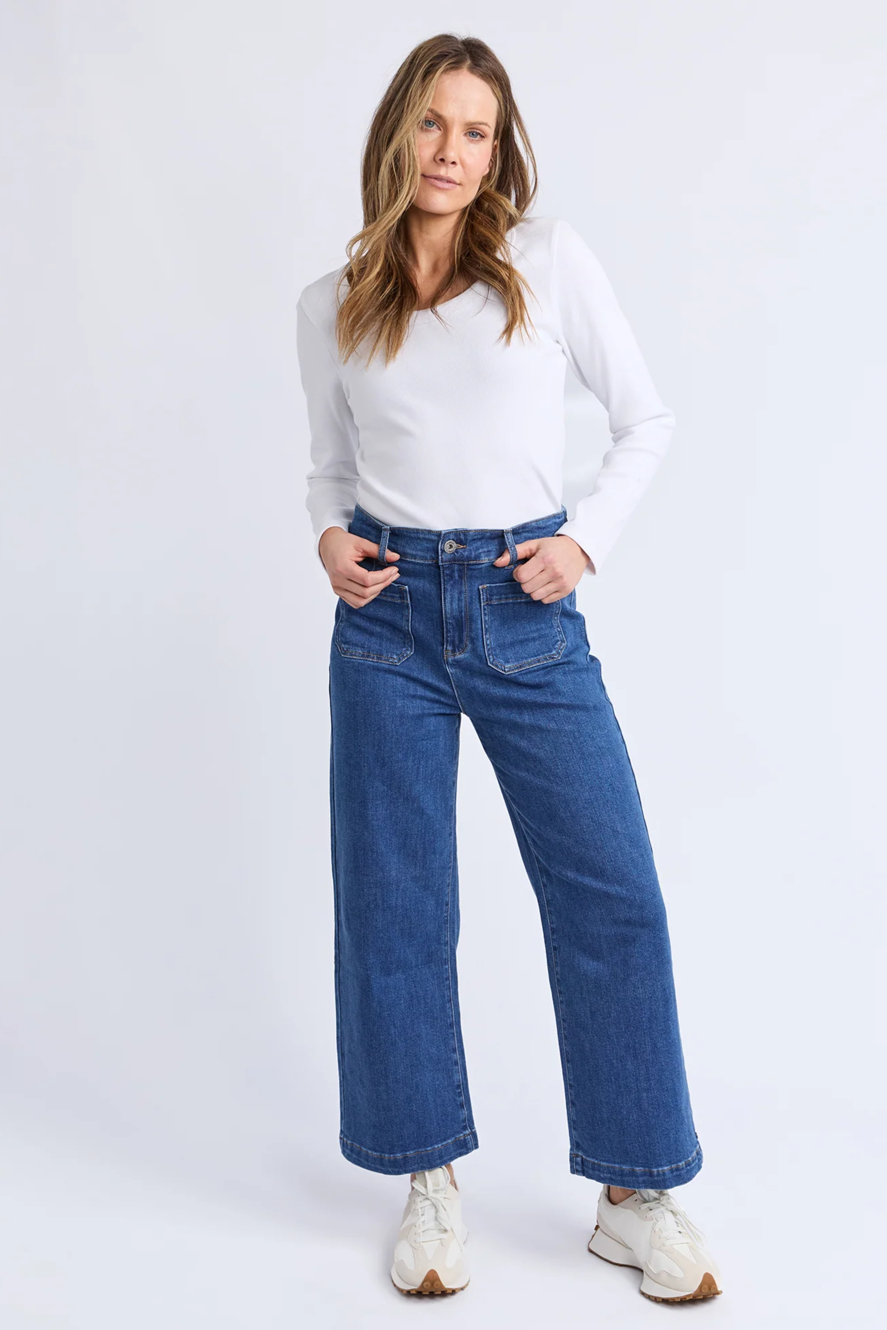 Elm Alyssa Front Pocket Jean - Mid Blue