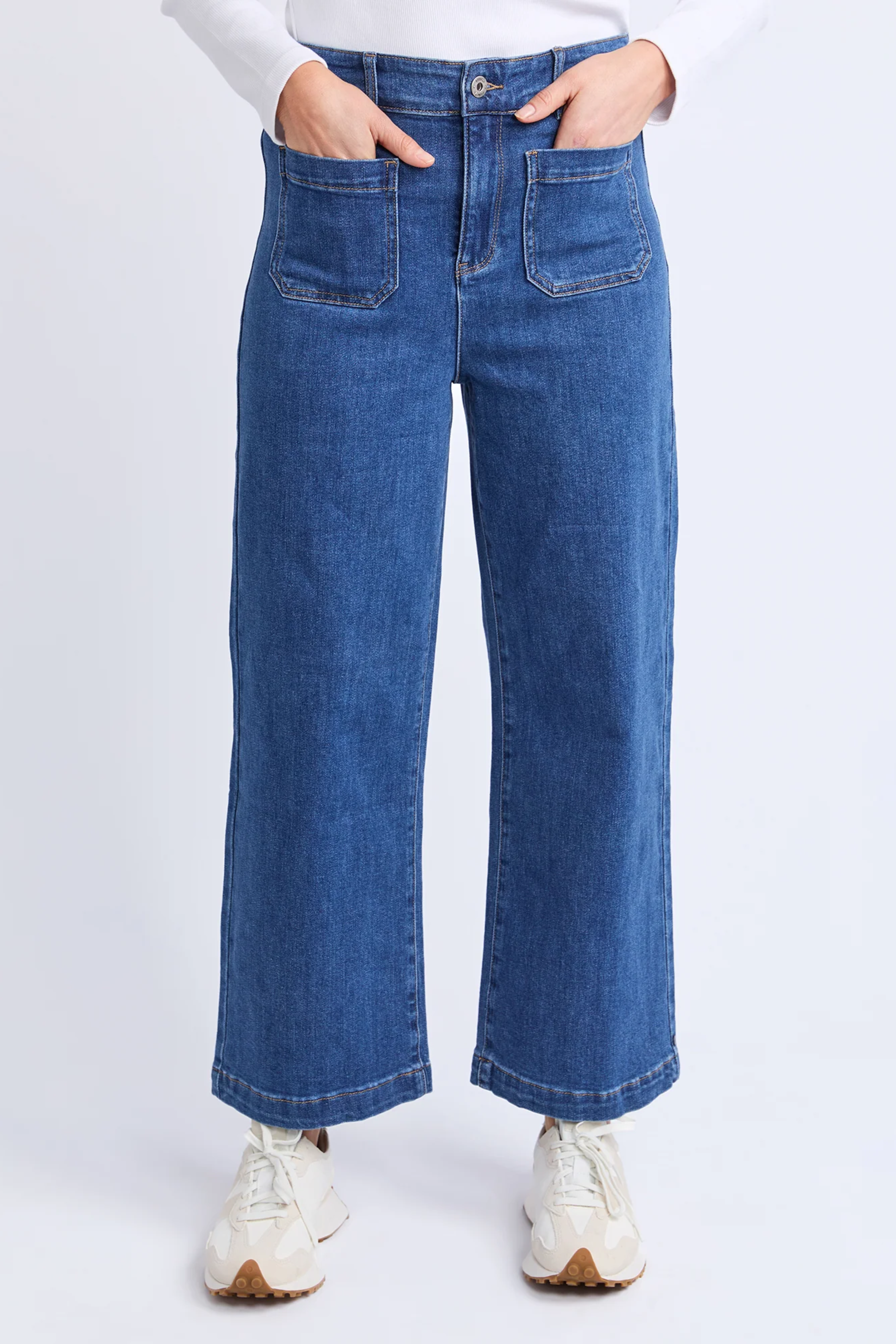 Elm Alyssa Front Pocket Jean - Mid Blue