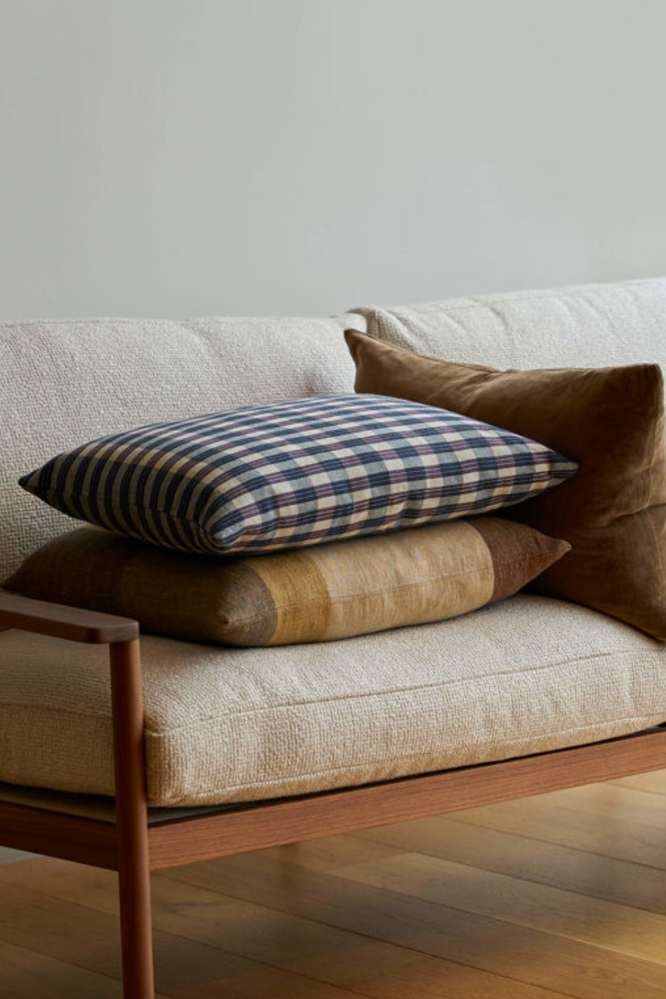 Folio Cushion - Lupin/Nile