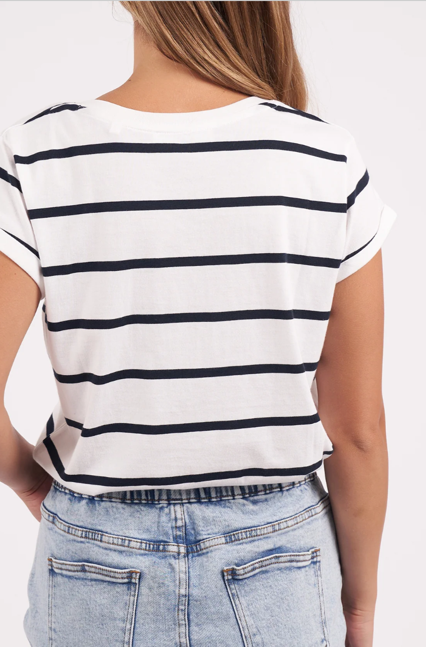 Foxwood Manly Stripe Vee Tee - White/Navy