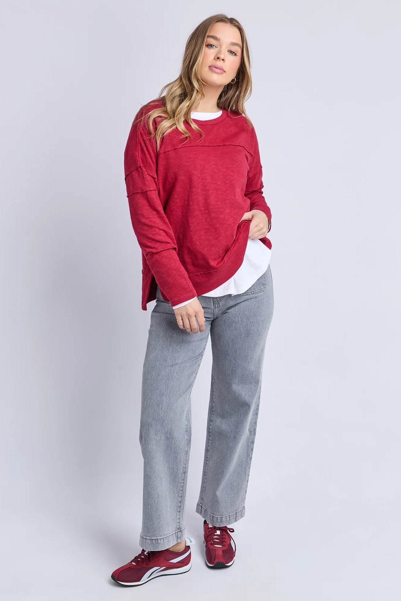 Jayne Throw On Top - Rhubarb Red