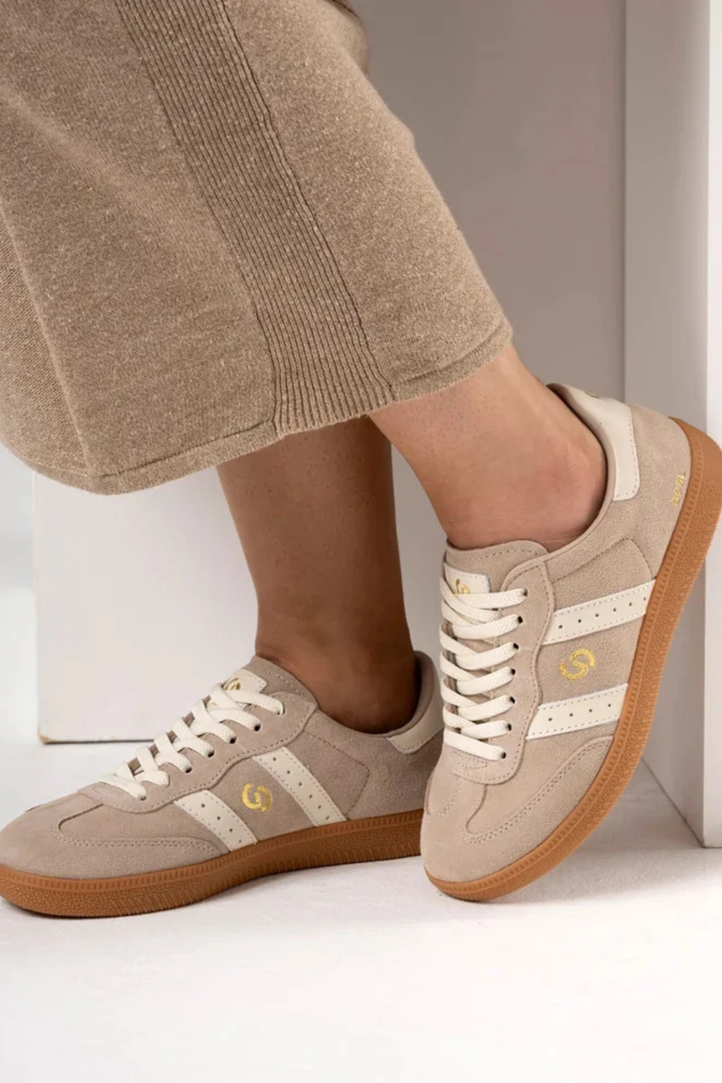Goodsole 2001 Parallel Sneaker - Tropical Taupe/Ivory Suede