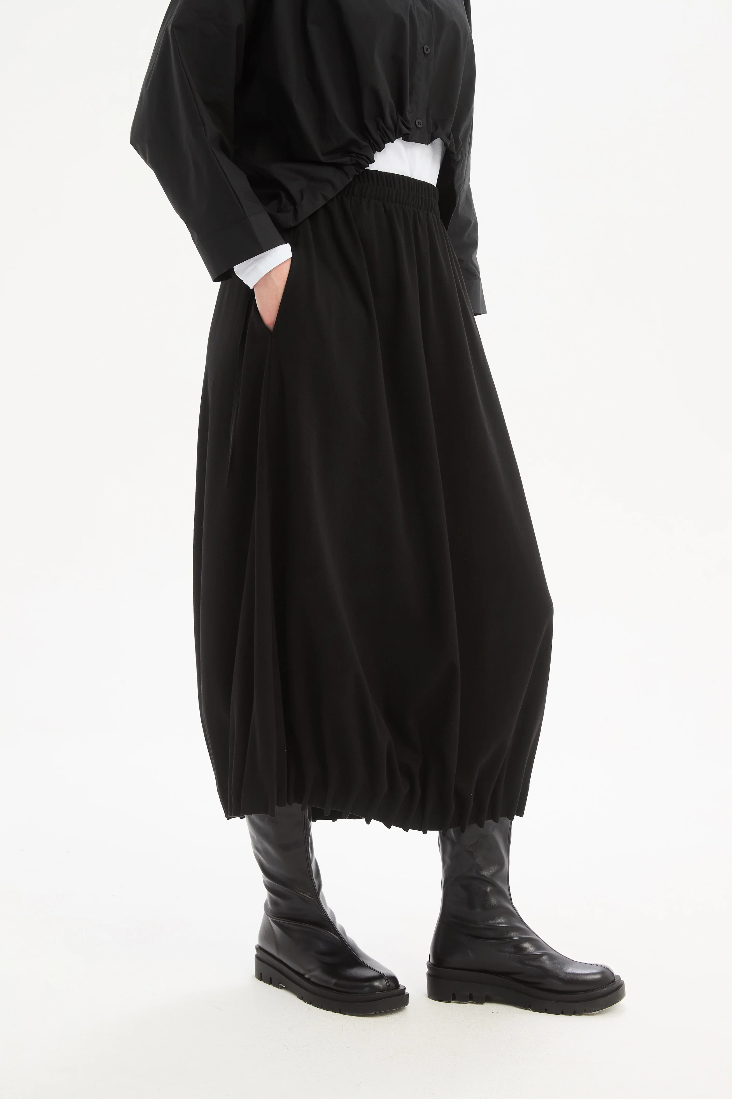 Jersey Pin Tuck Hem Skirt - Black