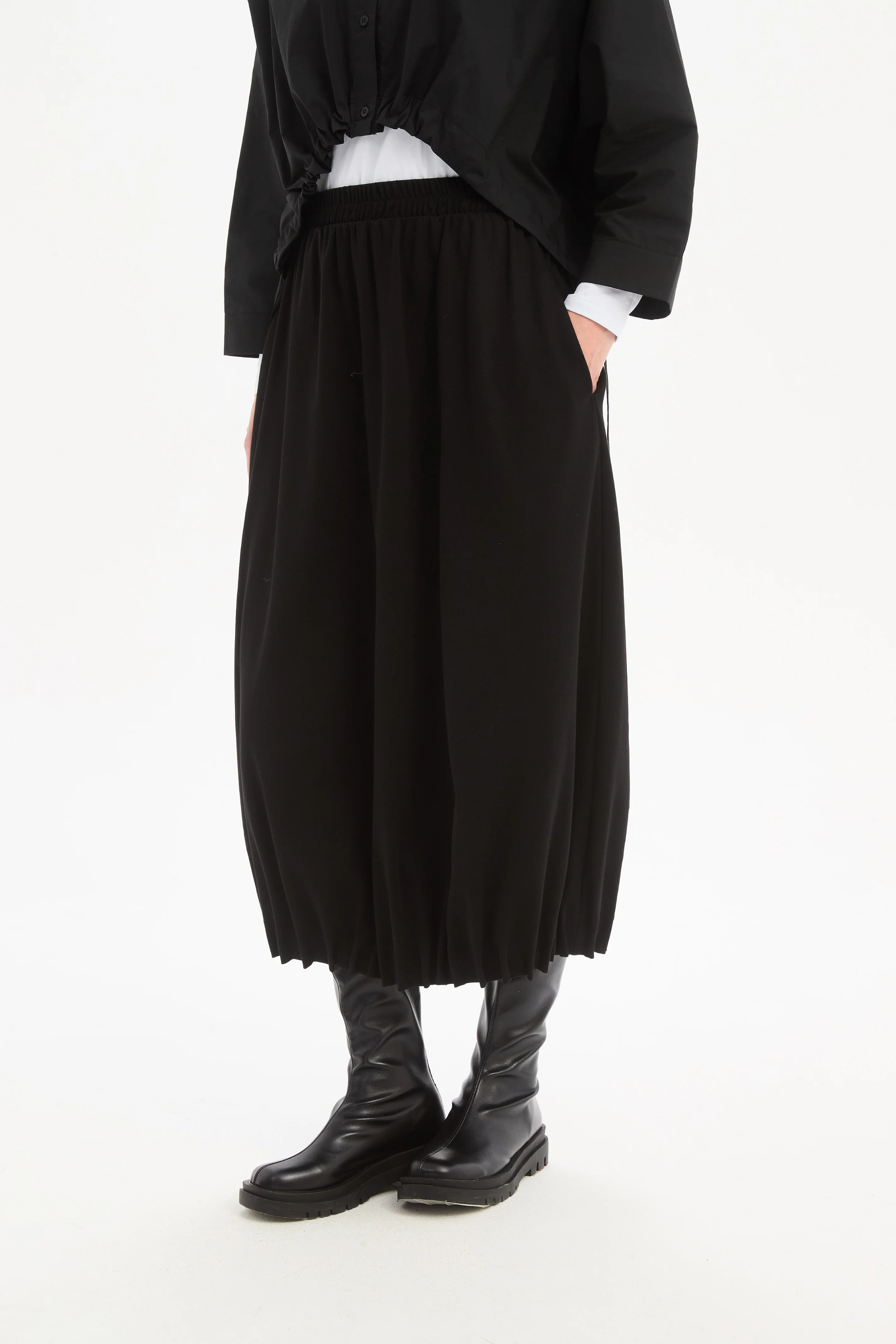 Jersey Pin Tuck Hem Skirt - Black