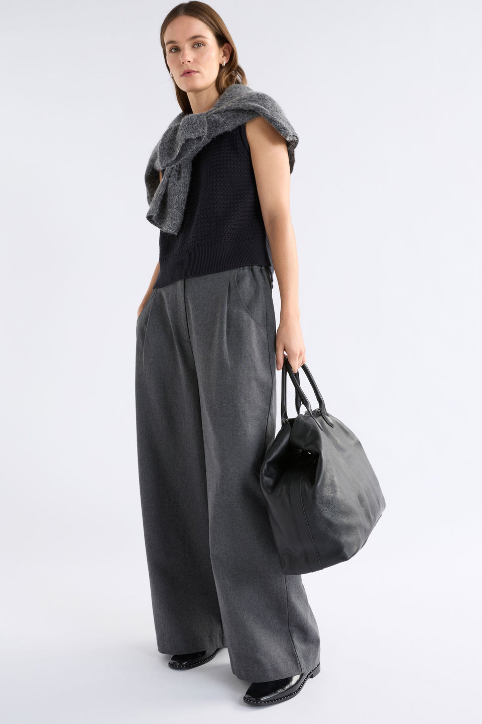 Elk Naya Knit Vest - Black