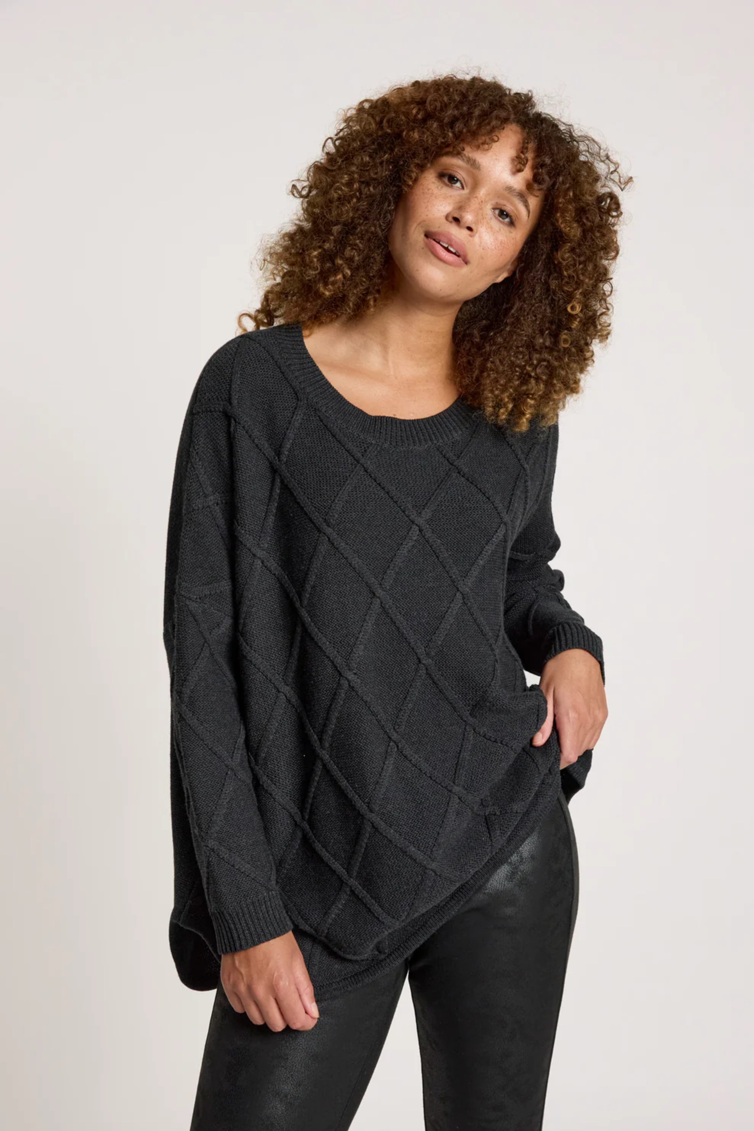 Liora Relaxed Jumper - Char