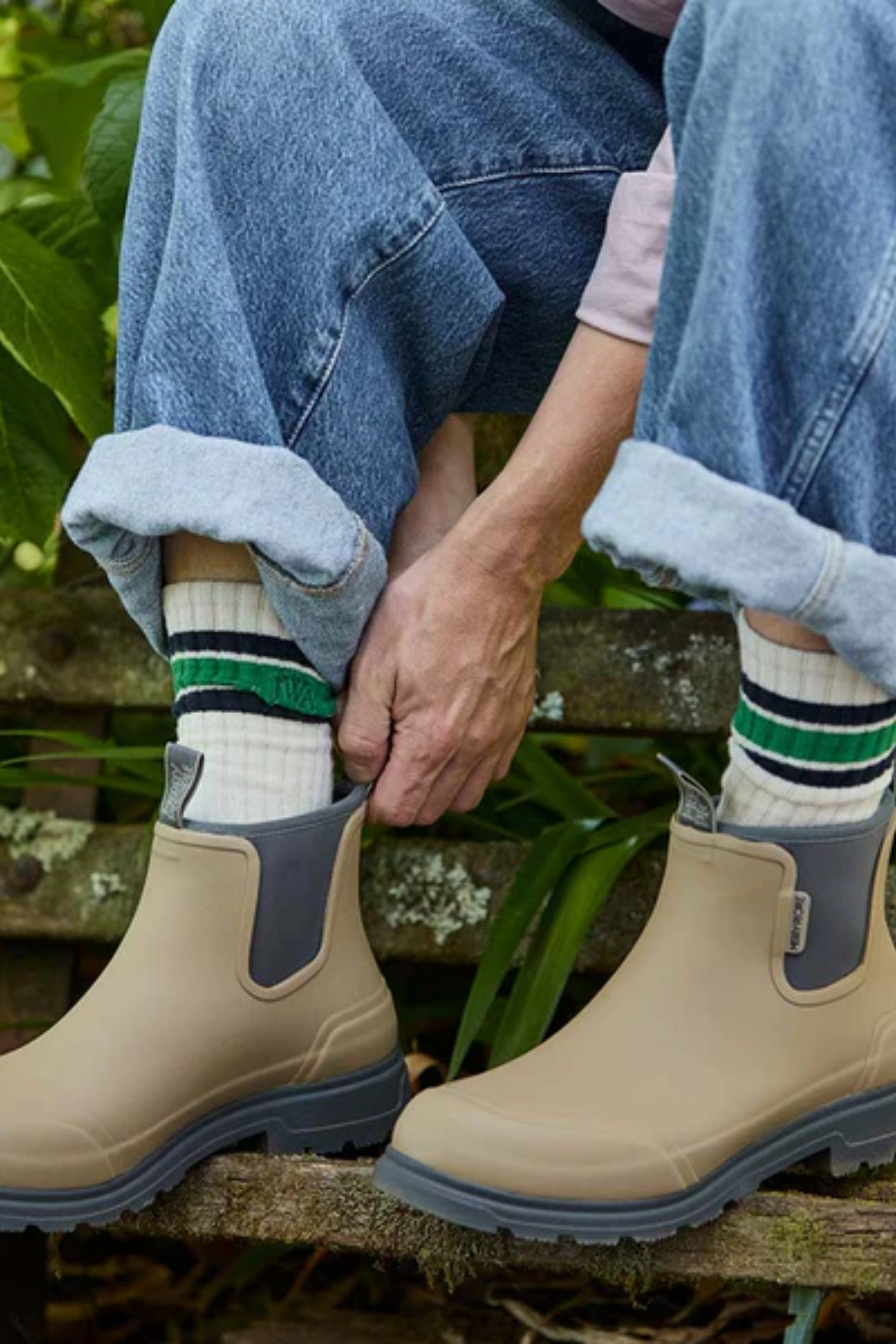 Merry People Oberon Gumboots/Rainboots - Stone