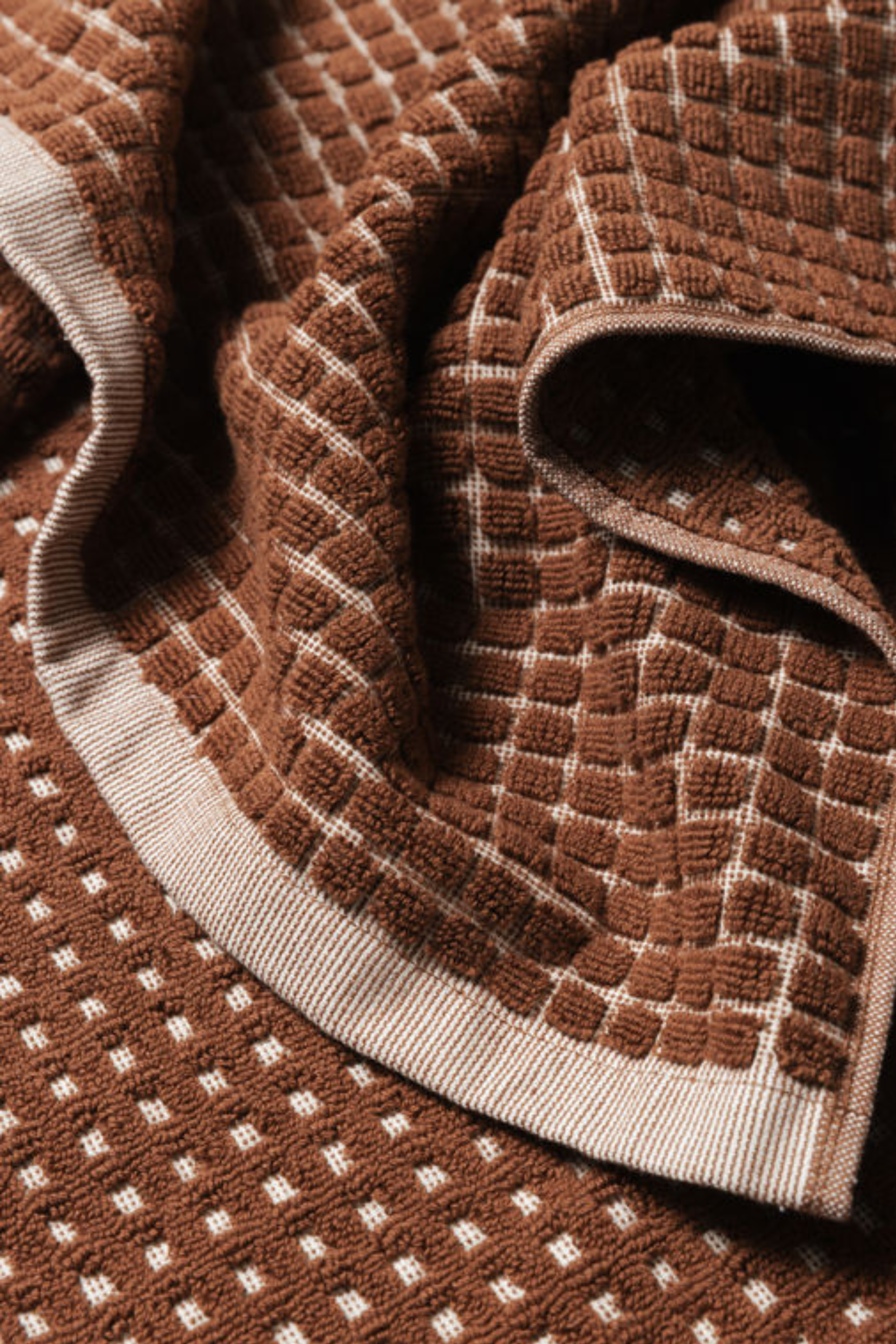 Nero Cotton Hand Towel - Paprika/Cream