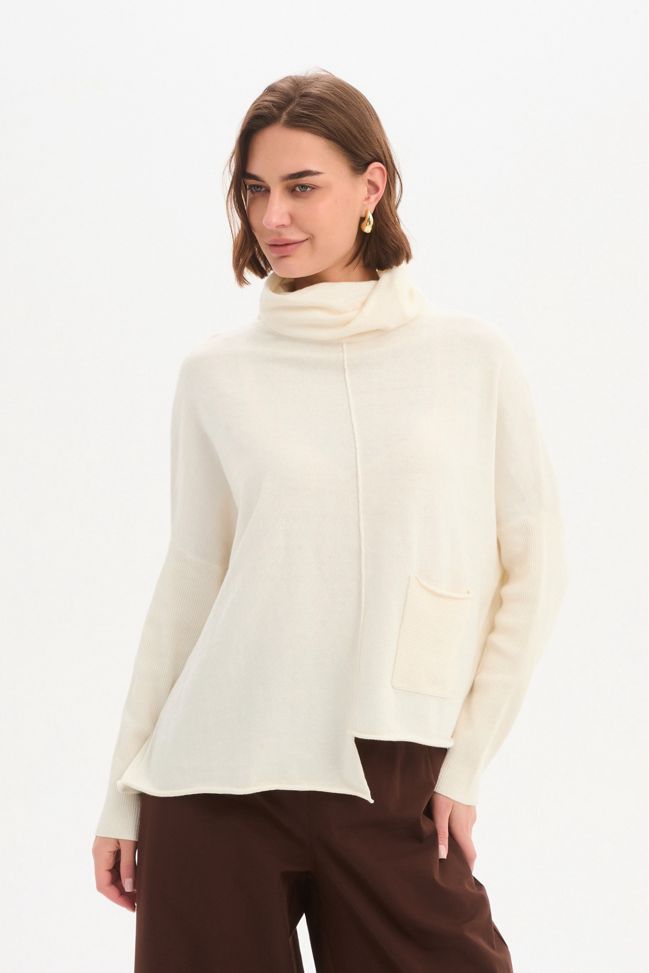 Roll Hem Pocket Knit - Cream