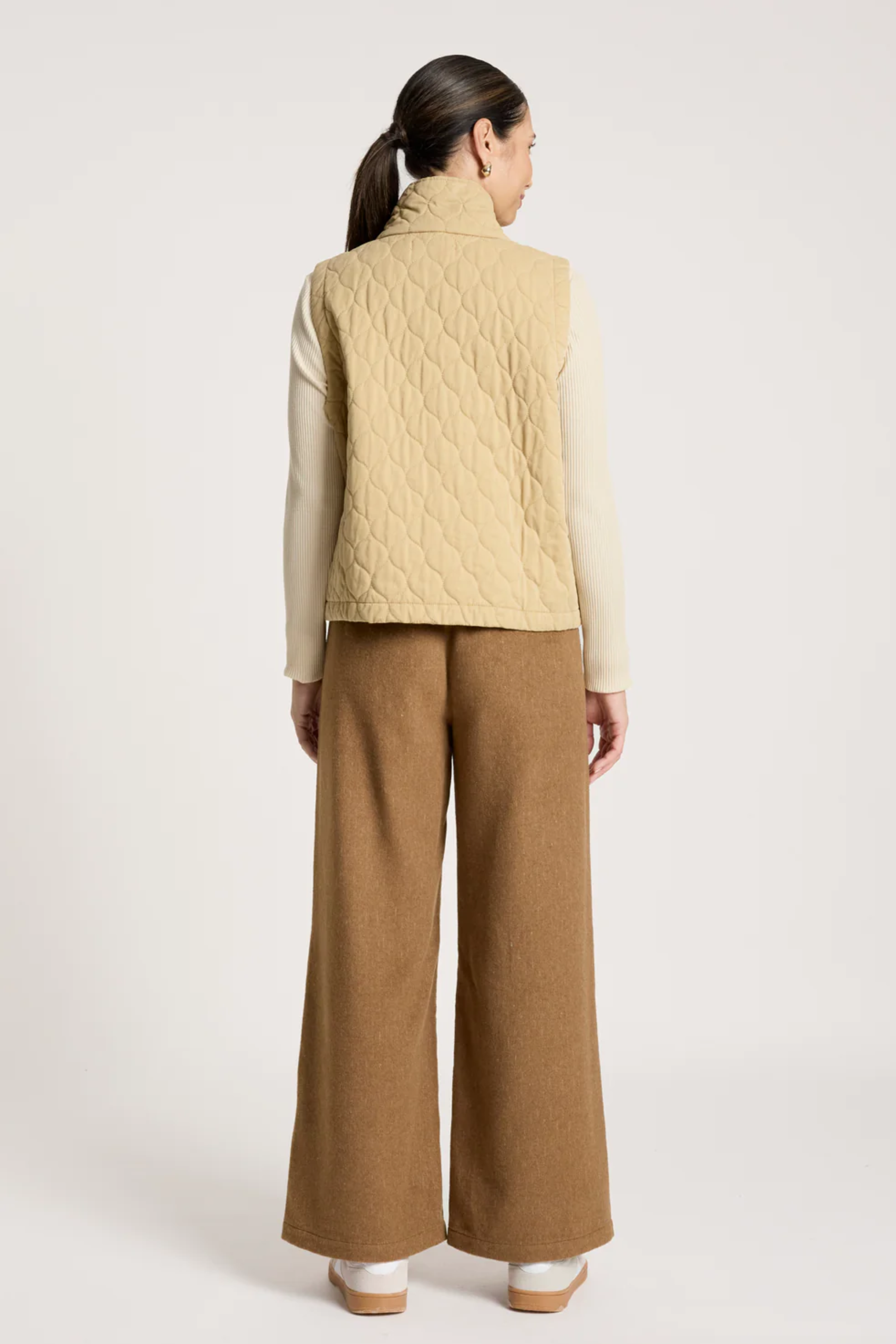 Sansi Quilted Crop Vest - Dune