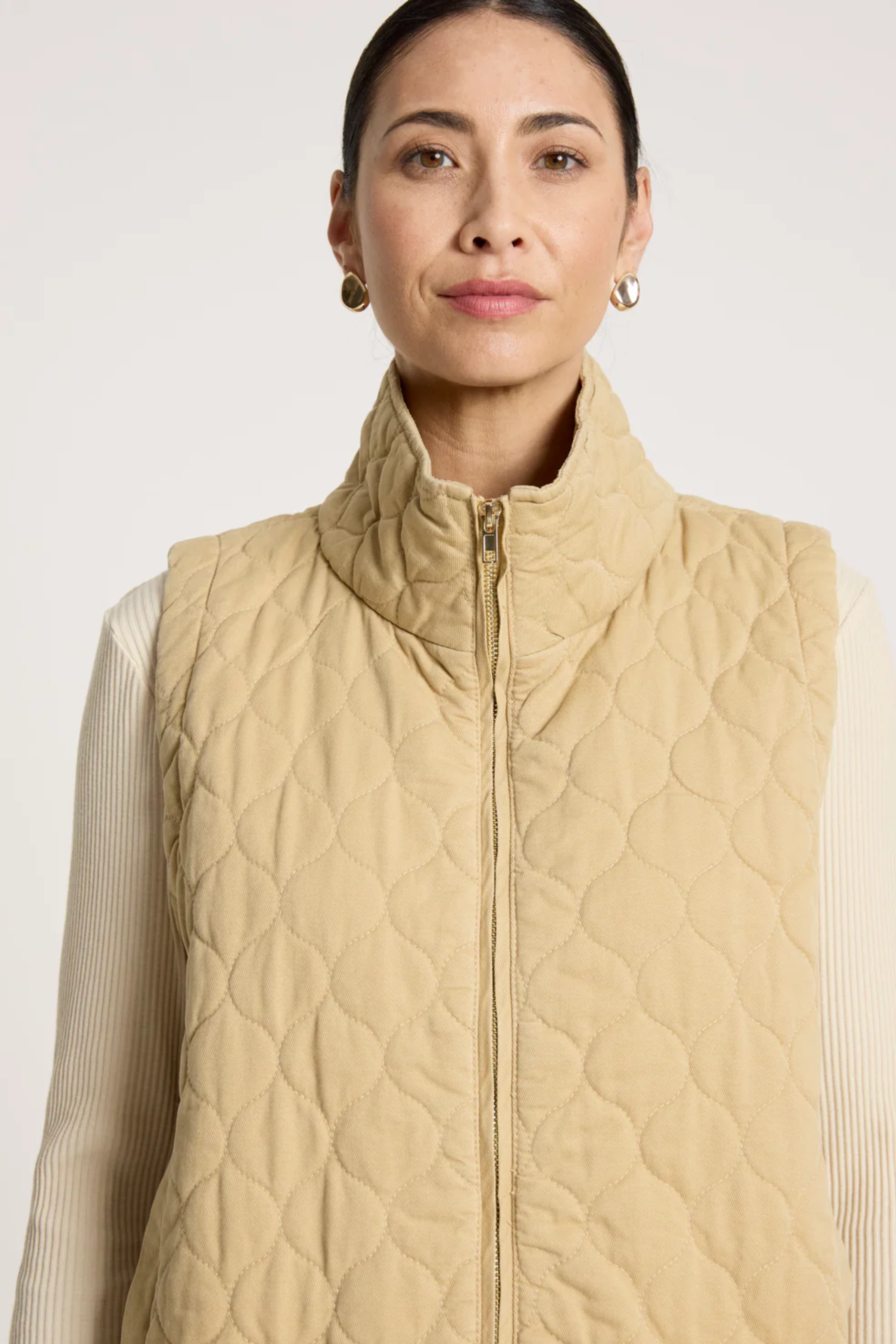 Sansi Quilted Crop Vest - Dune