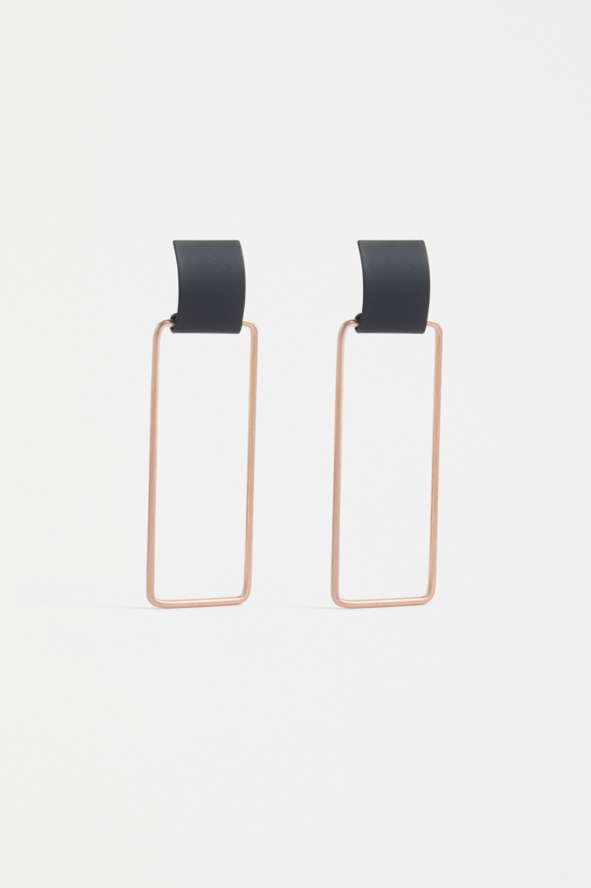 Elk Kvad Earring - Black
