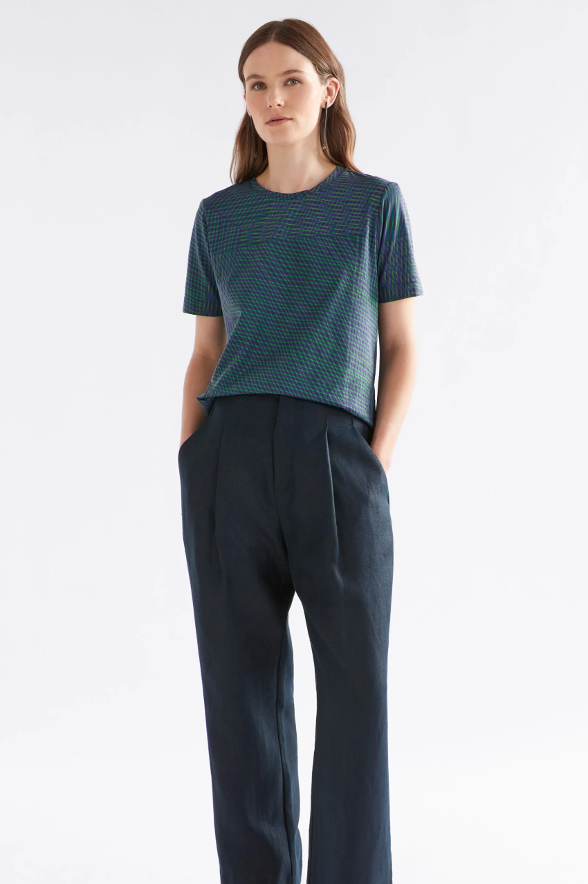 Elk Hanen Tshirt - Lineal Print