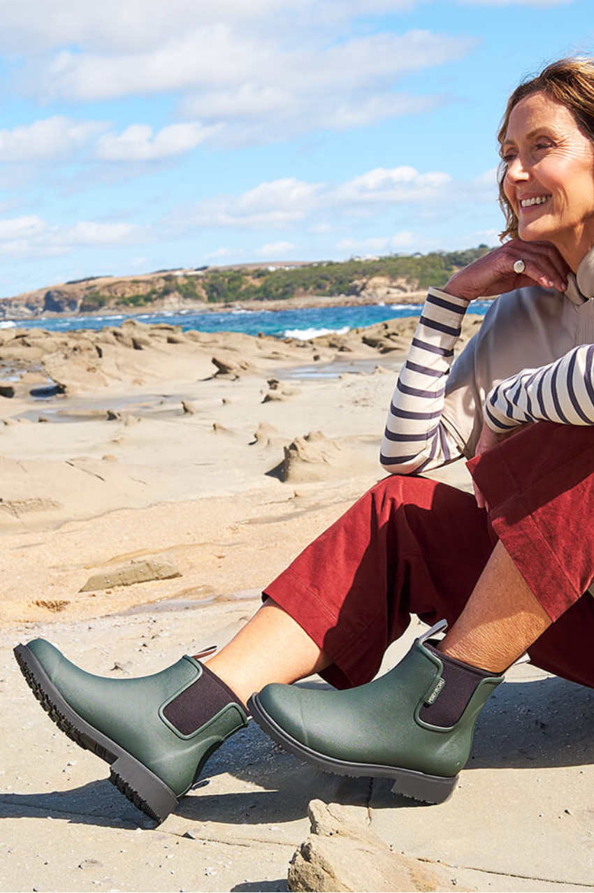 Merry People Bobbi Gumboots/Rainboots - Forest Green