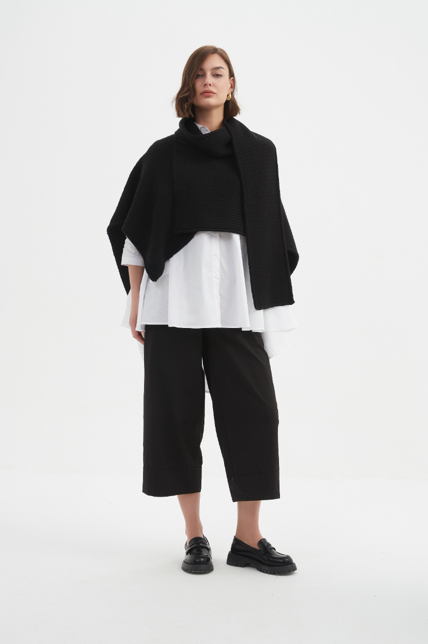 Asymmetric Wrap Knit - Black