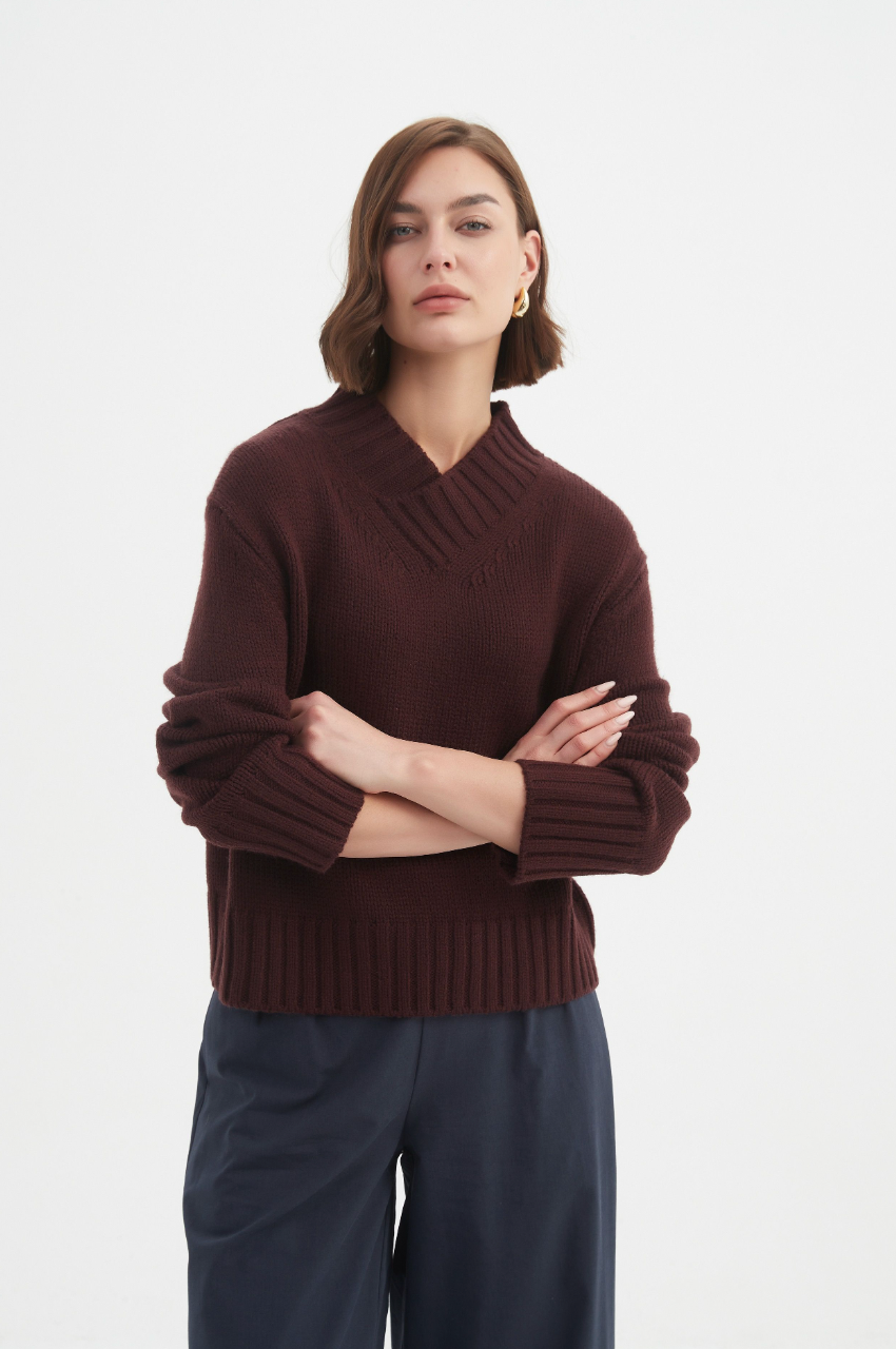 Crossover Collar Knit - Aubergine
