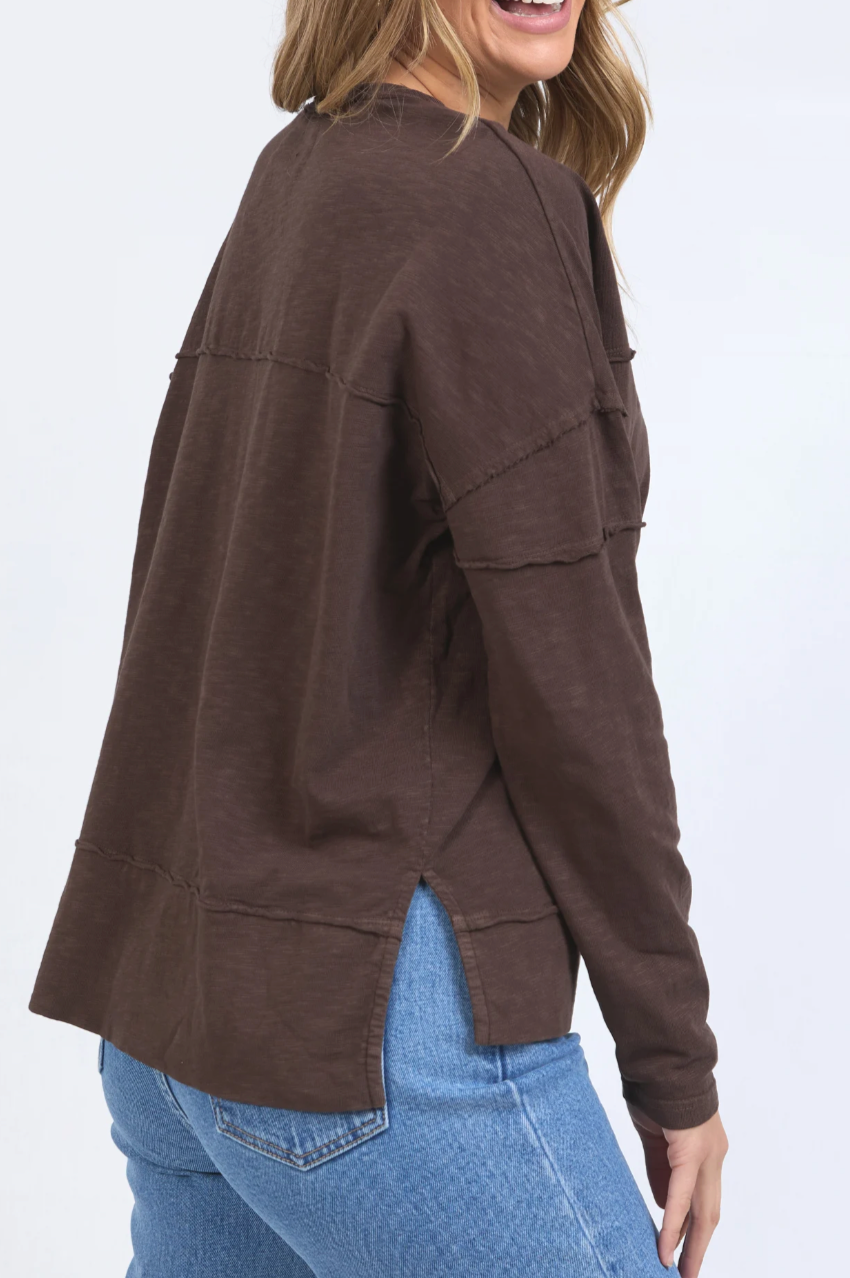 Foxwood Jayne Throw On Top - Coffee Bean