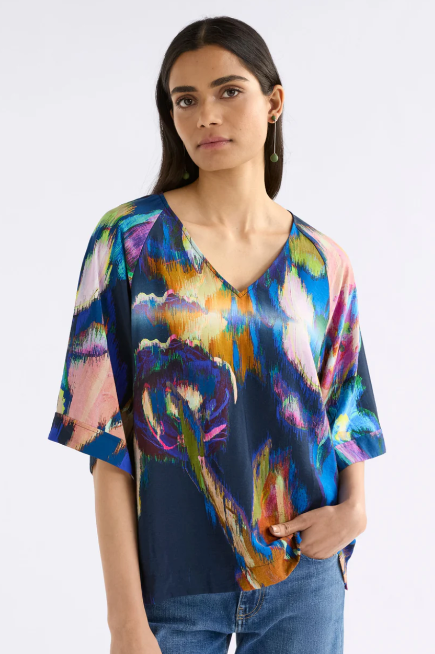 Elk Moda V Neck Top - Vaara Print