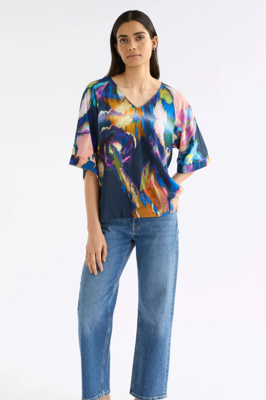 Elk Moda V Neck Top - Vaara Print