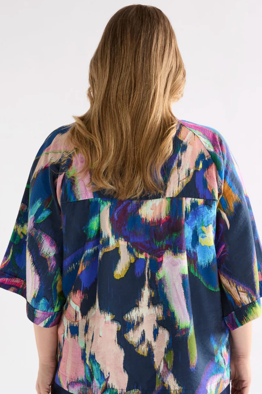 Elk Moda V Neck Top - Vaara Print