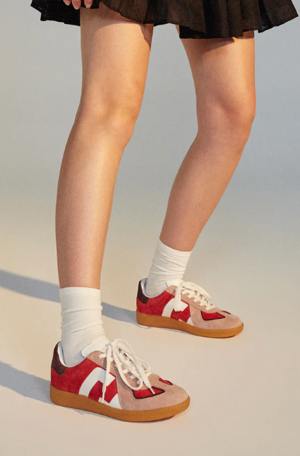 Pace Sneaker - Red Retro Blossom