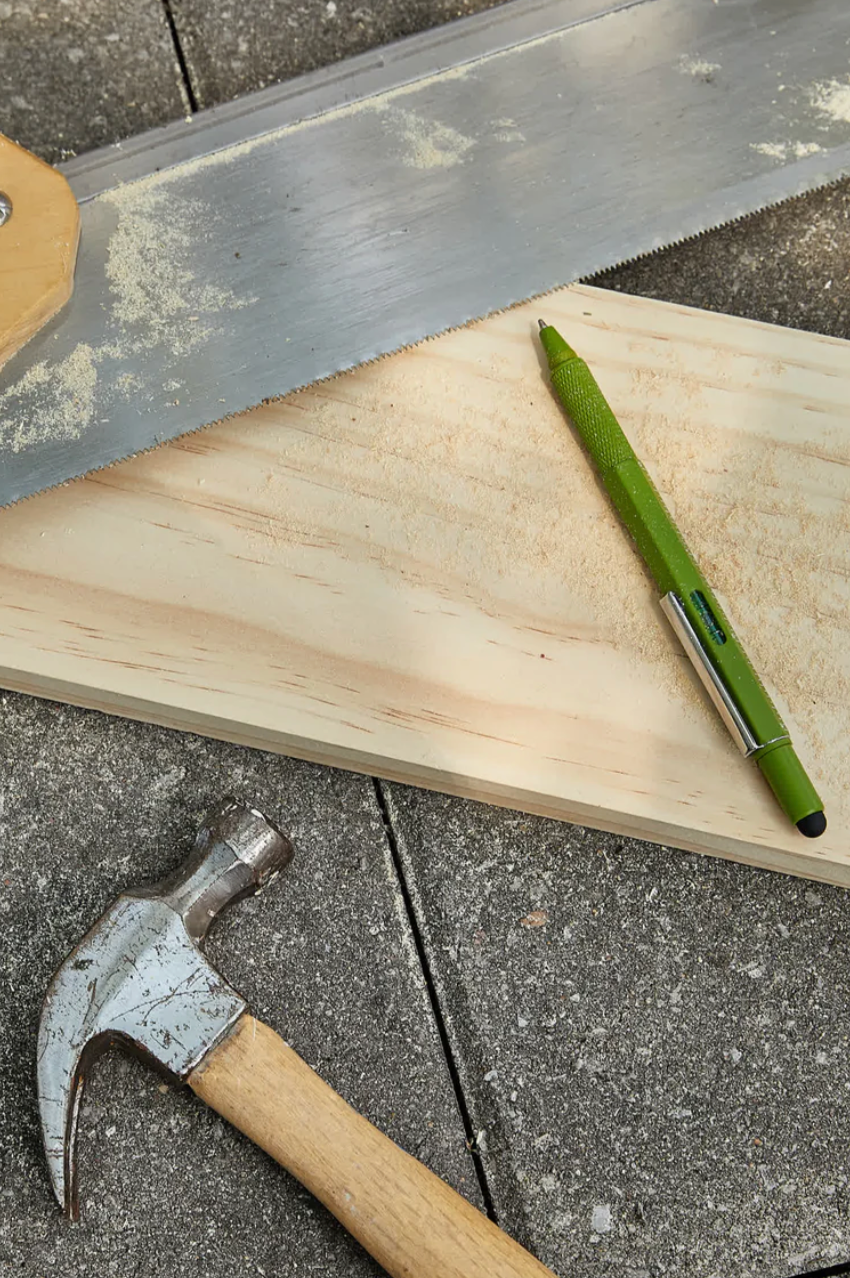 6 in 1 Tooling Pen - Olive