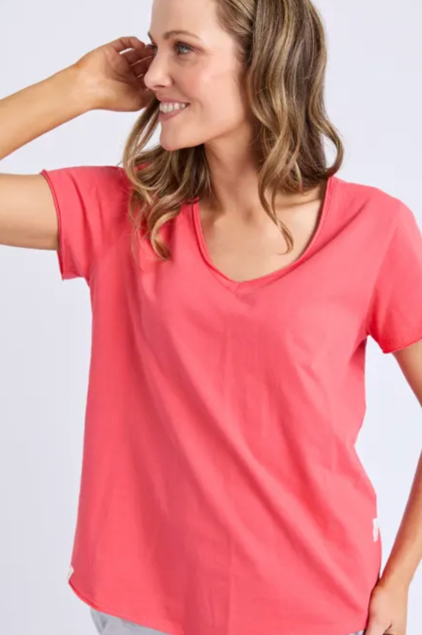 Elm Pima Vee Tee - Cayenne