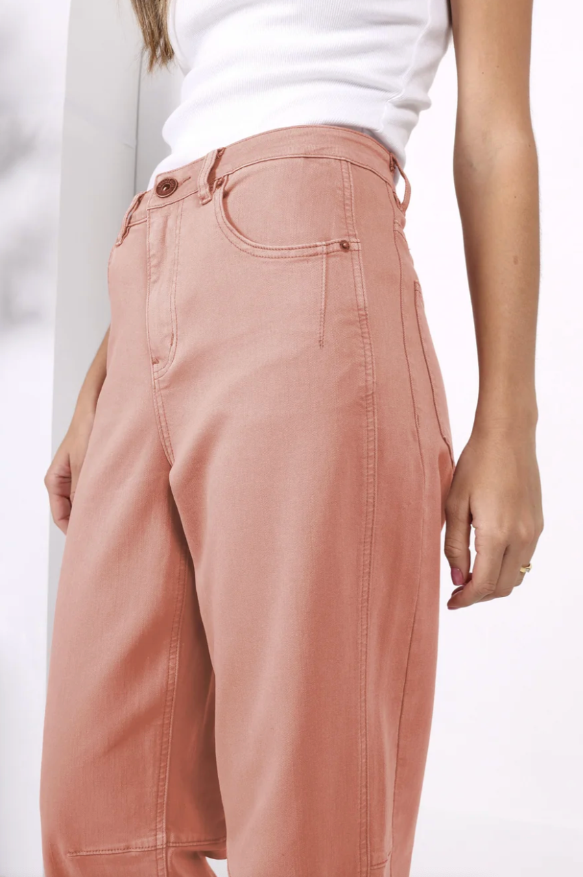 Monaco "Toni" Barrel Leg Jeans - Rosy