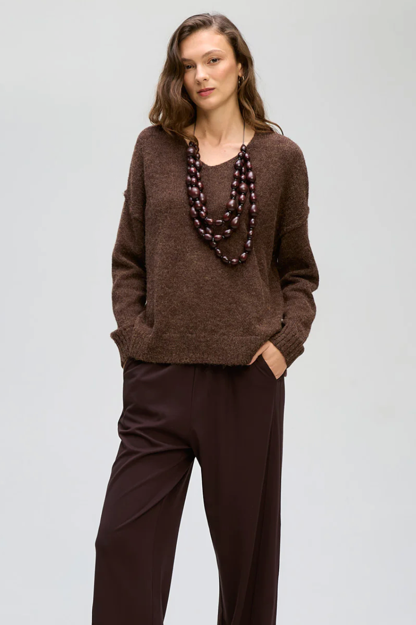 Fluffy V Neck - Cocoa