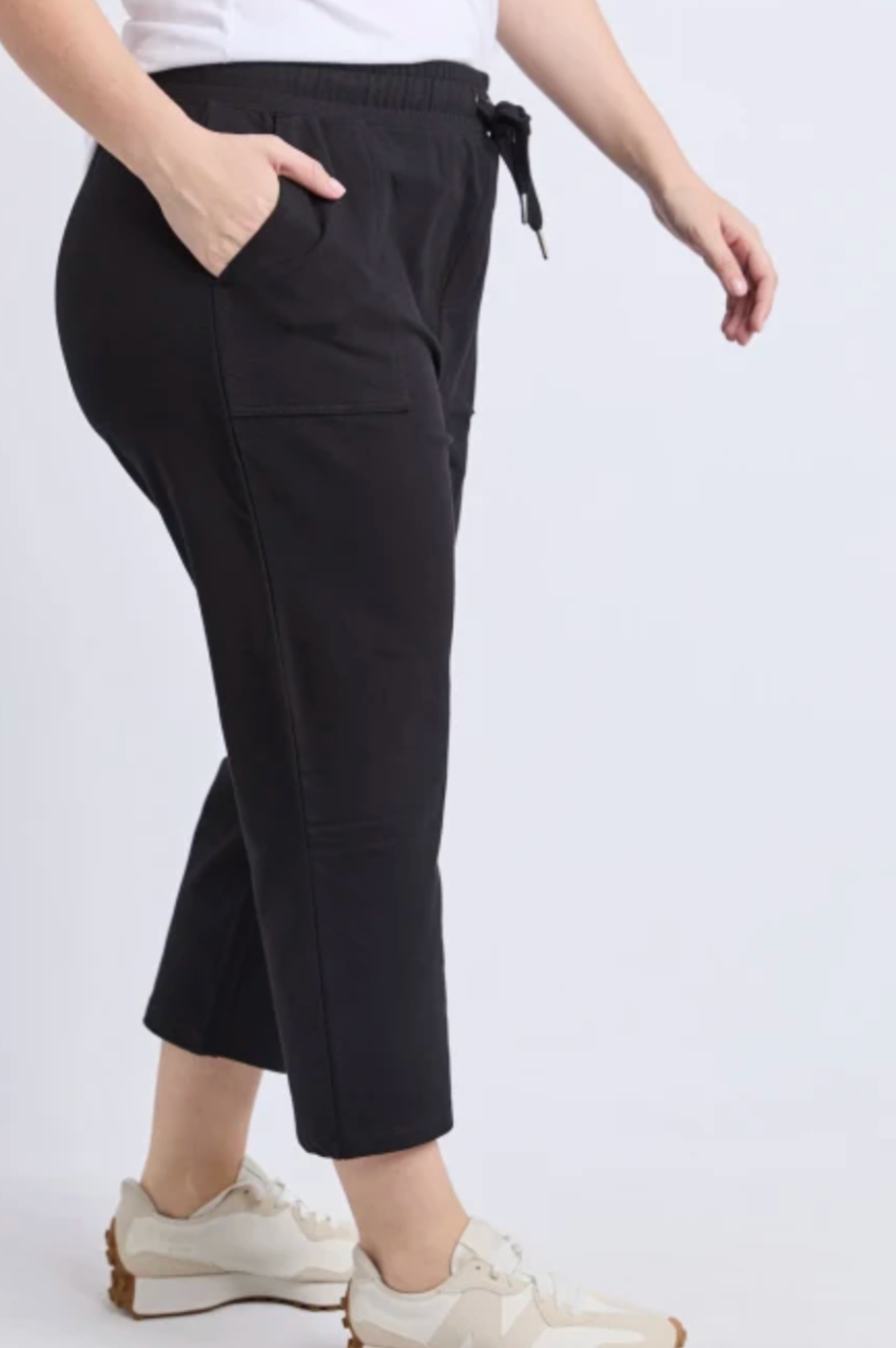 Elm Sutton Track Pant - Black