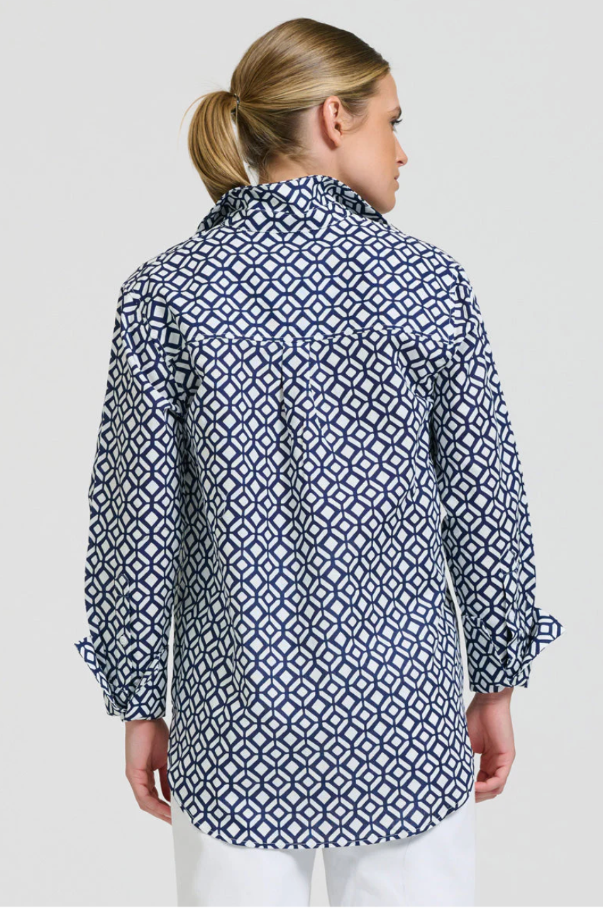 Elodie Girlfriend Shirt - White/Navy