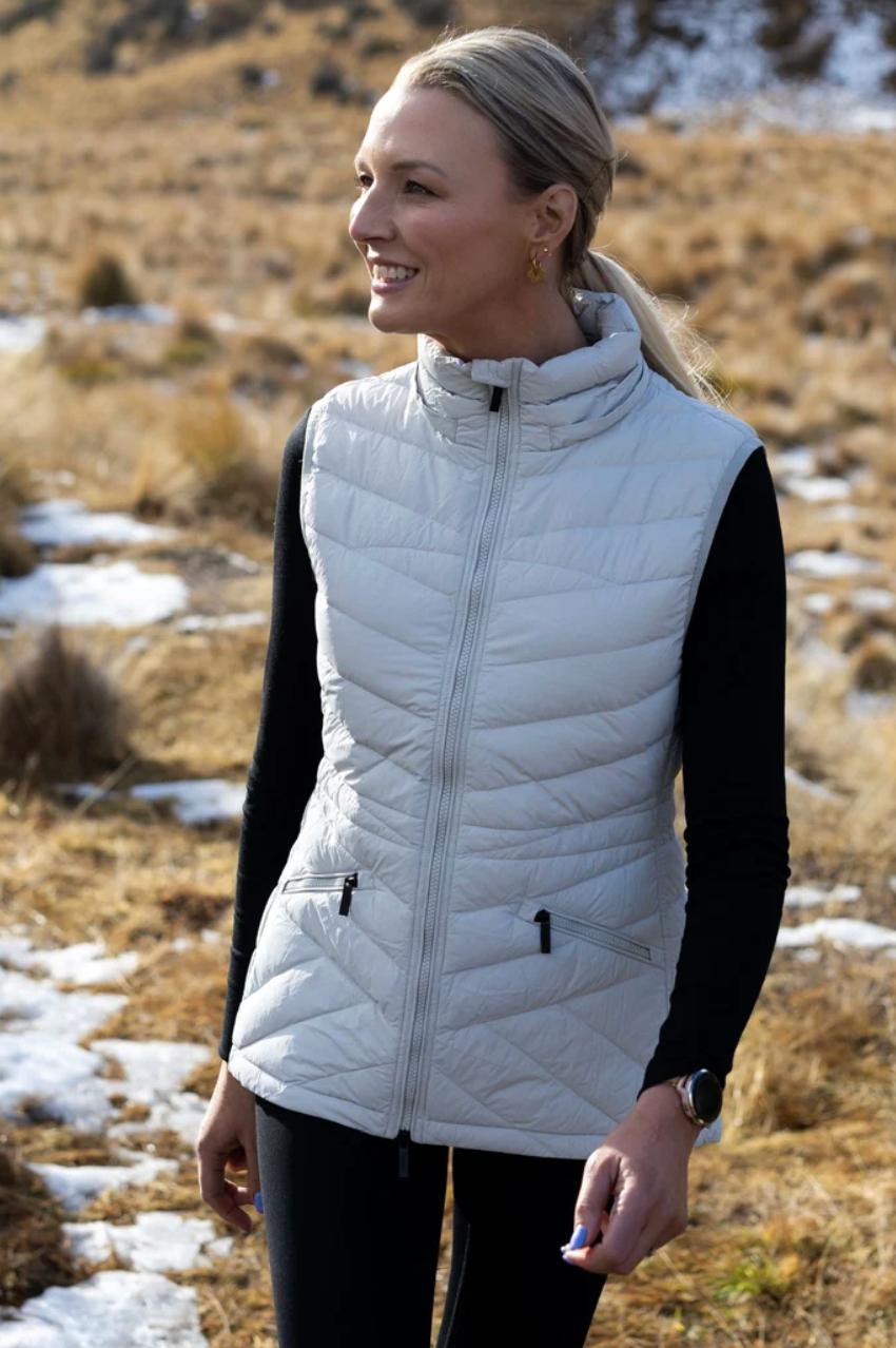 Moke Mary Claire Puffer Vest - Silver