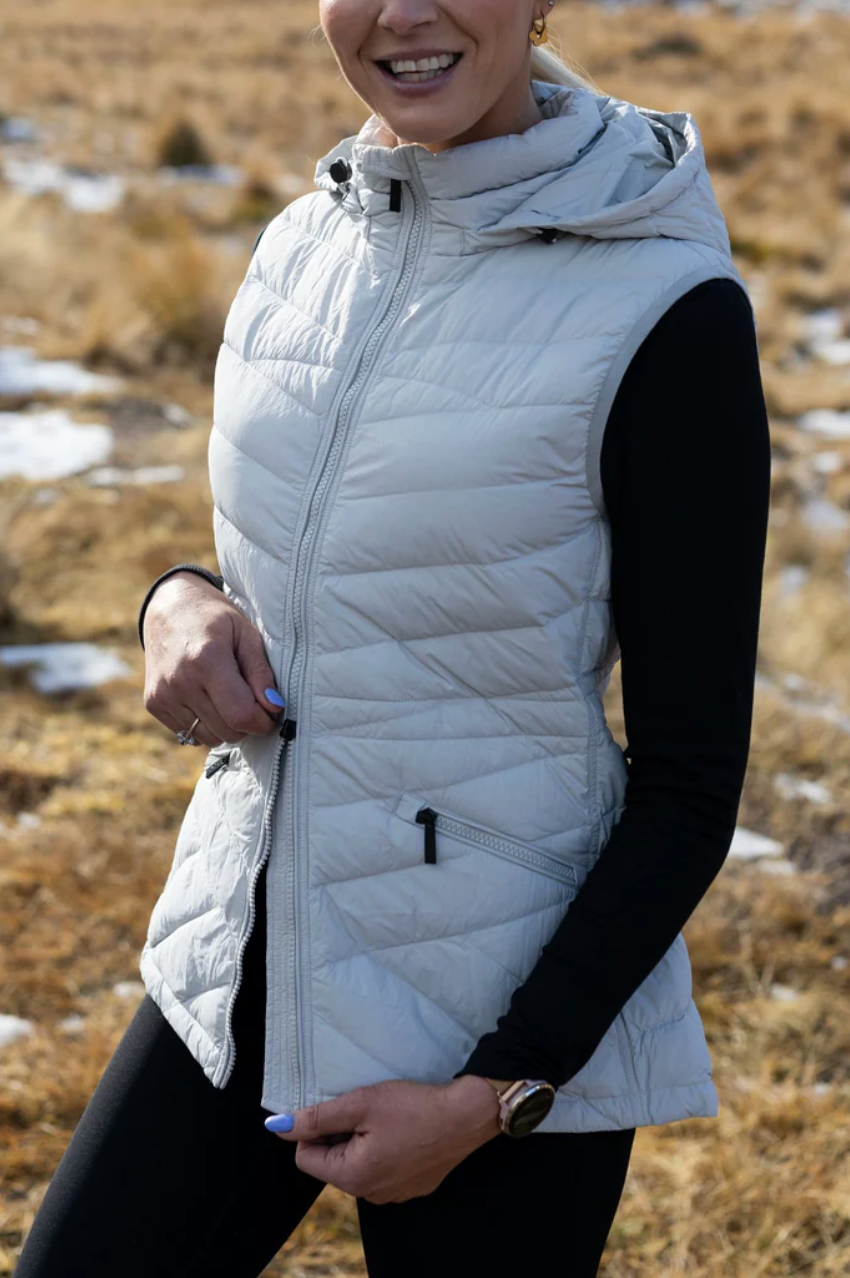 Moke Mary Claire Puffer Vest - Silver