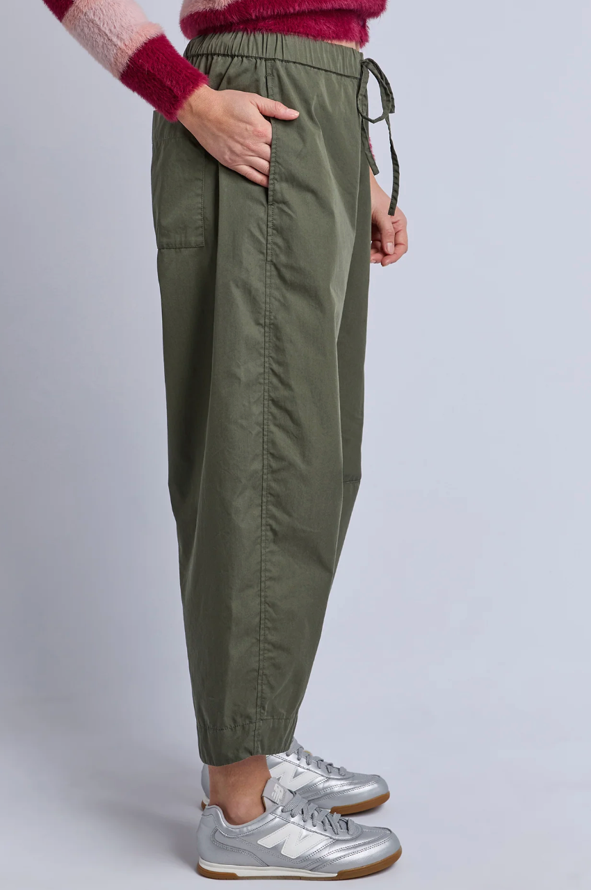 Lund Barrel Leg Pant - Basil