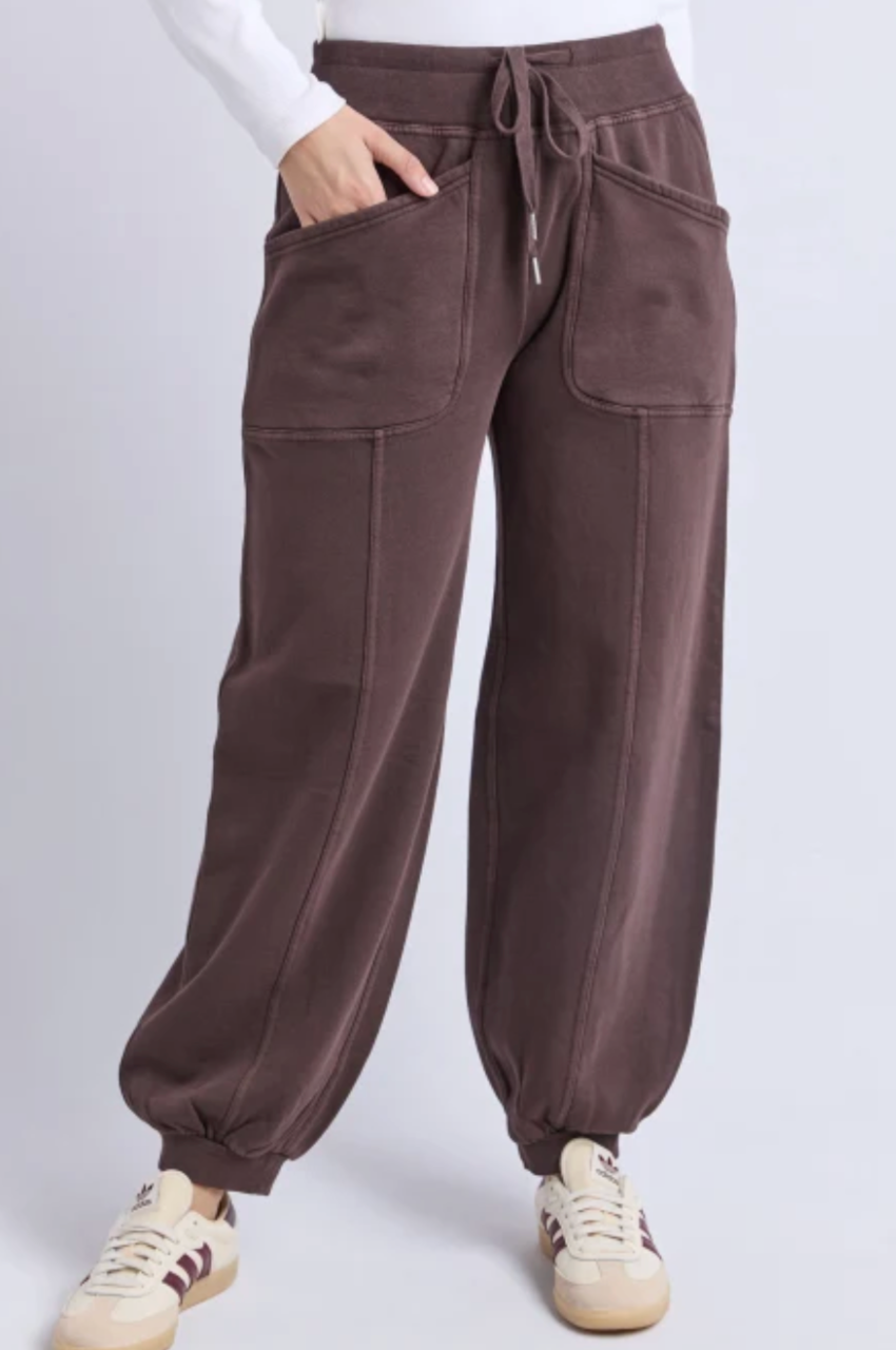 Leo Trackpant - Coffee