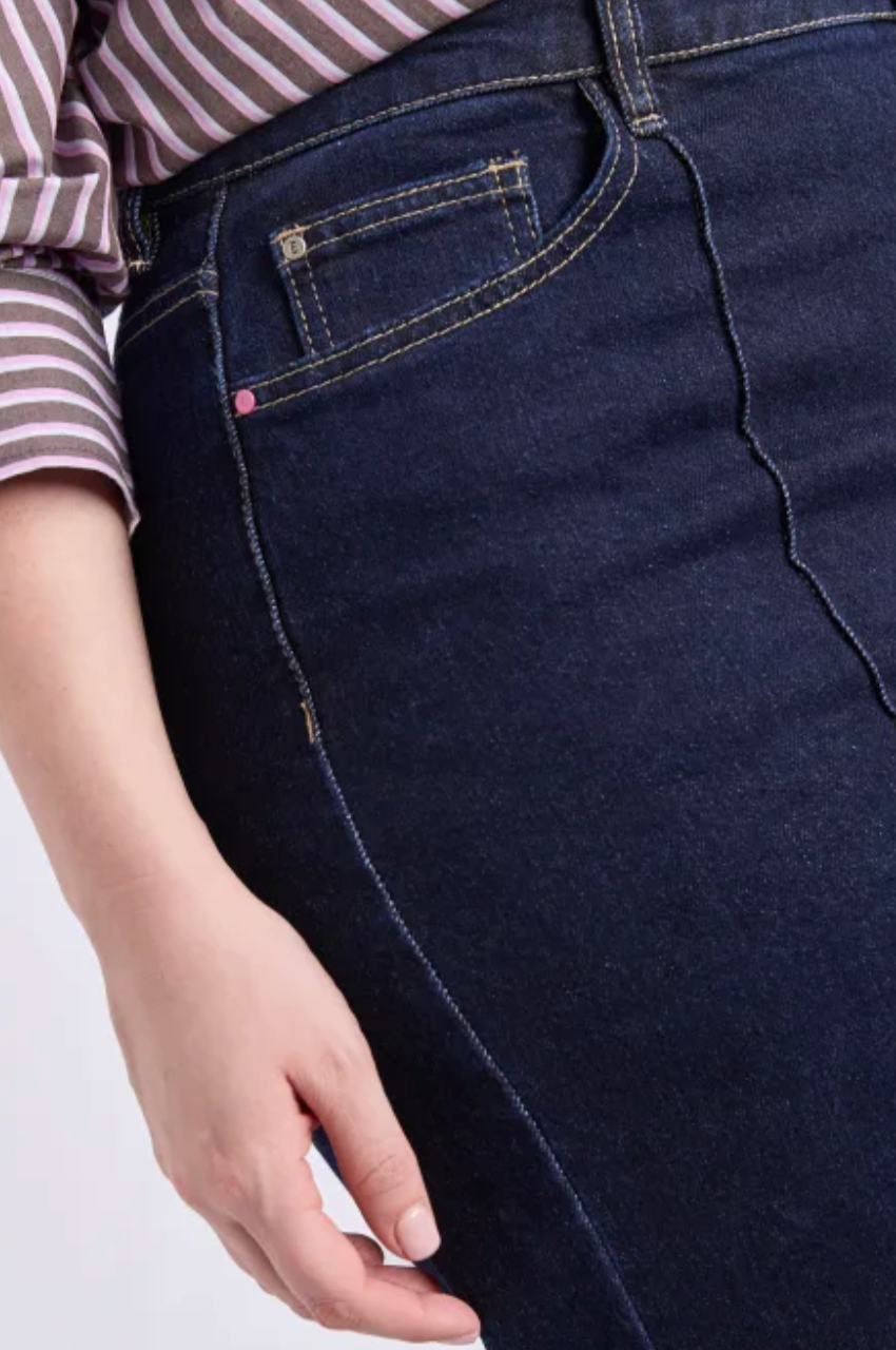 Ando Pin Tuck Jean - Dark Blue Wash