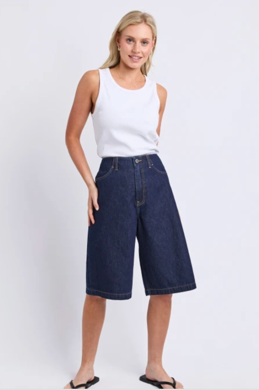 Elm Faith Denim Shorts - Dk Blue Wash