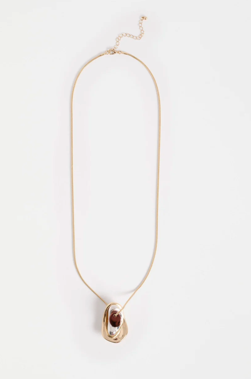 Elk Atur Pendant Necklacen- Espresso